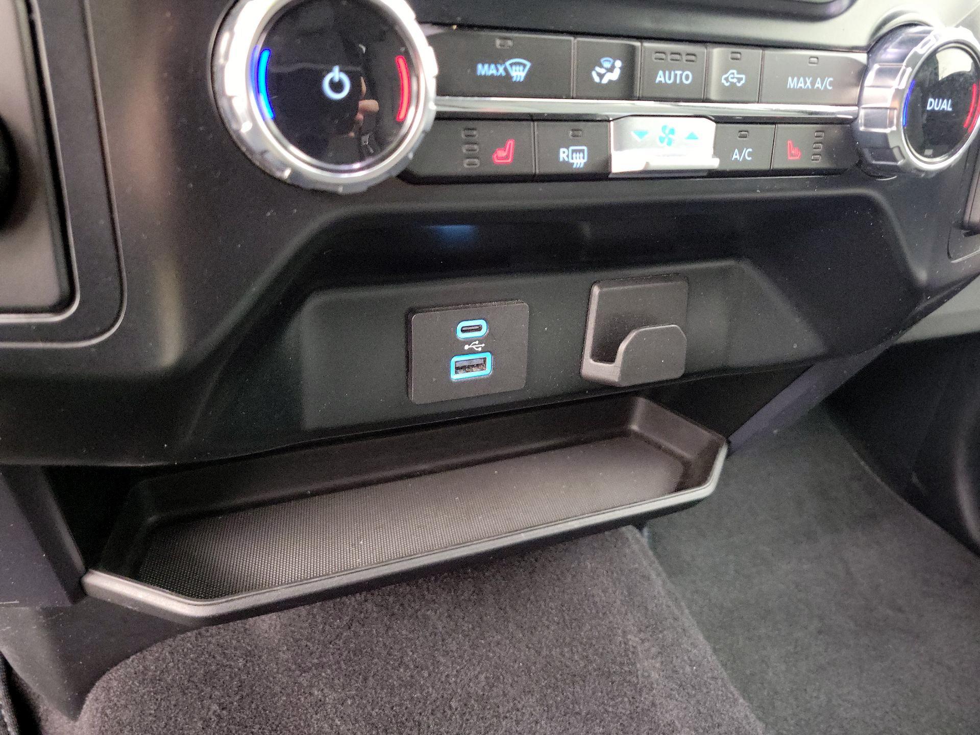 Thumbnail: 2023 Ford F-150 - 19