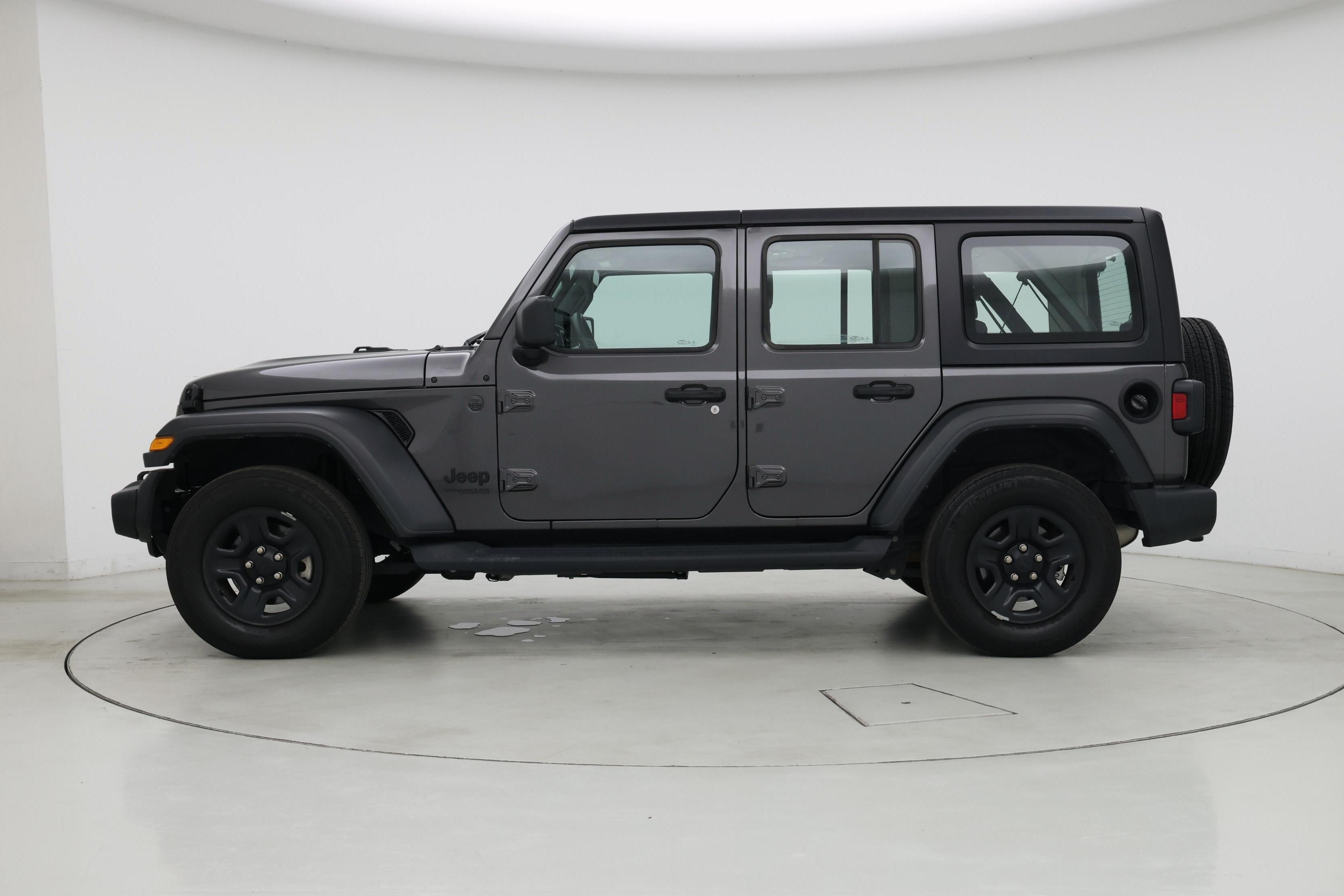 Thumbnail: 2022 Jeep Wrangler - 3
