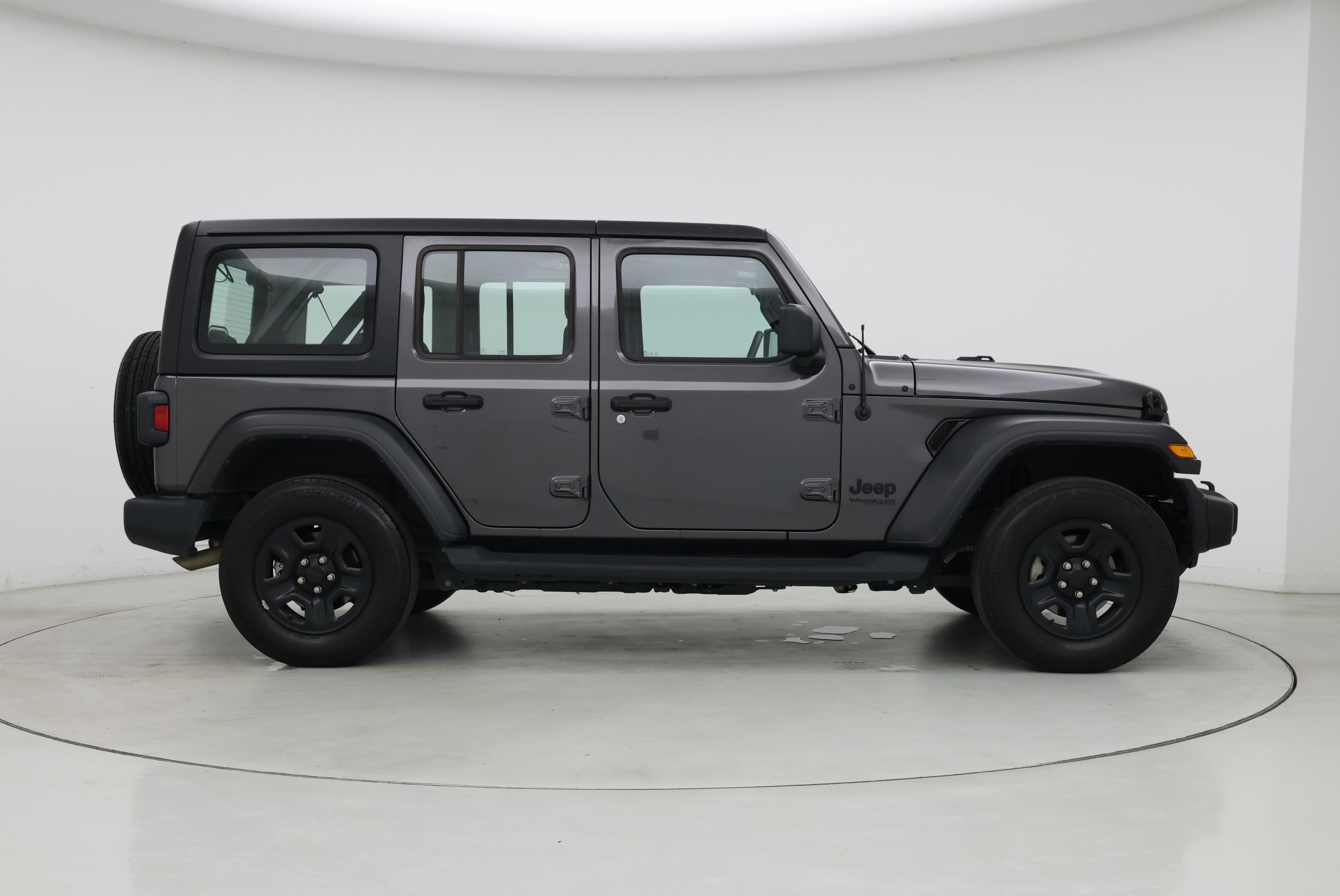 Thumbnail: 2022 Jeep Wrangler - 7