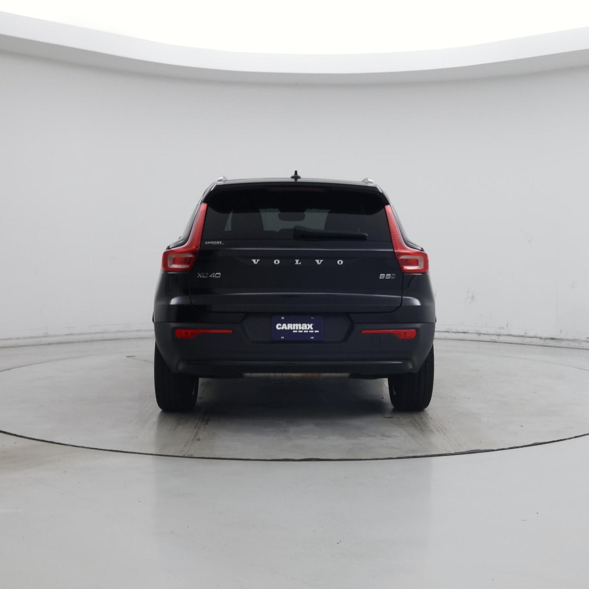 Thumbnail: 2024 Volvo XC40 - 6