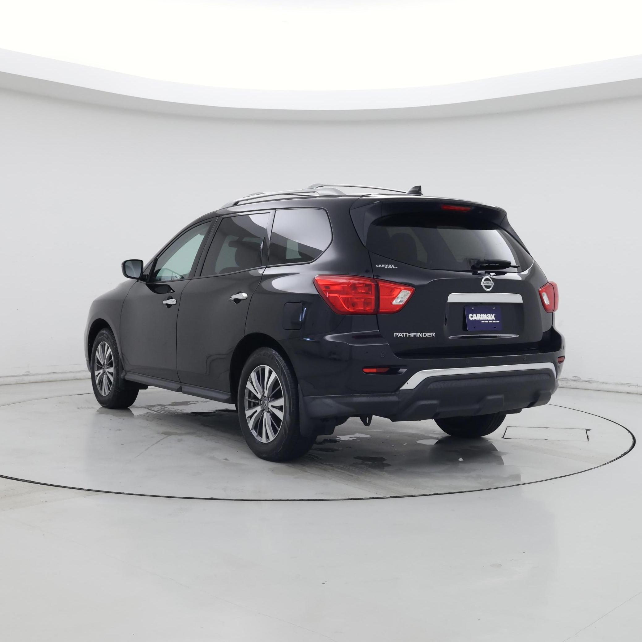 Thumbnail: 2020 Nissan Pathfinder - 2
