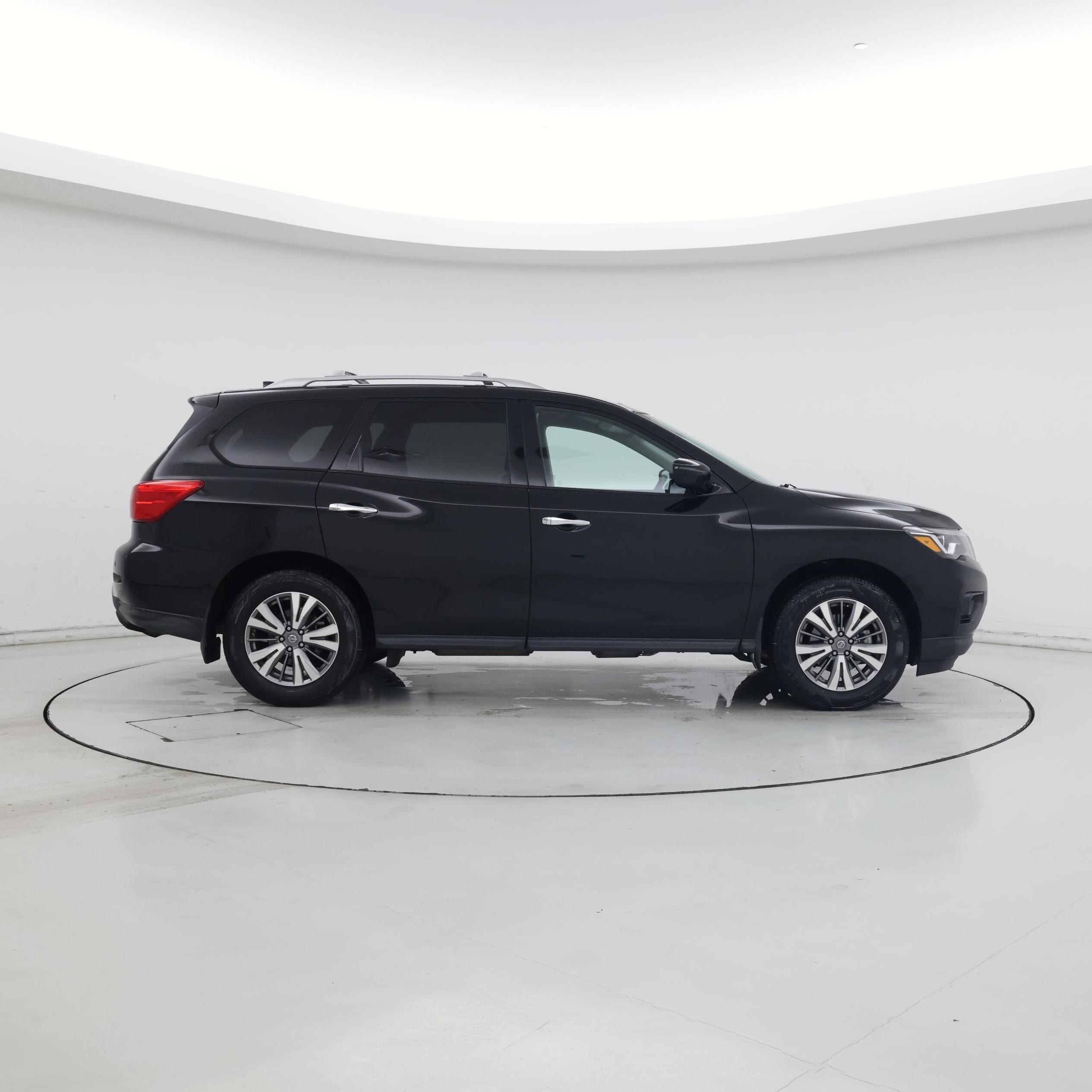 Thumbnail: 2020 Nissan Pathfinder - 7