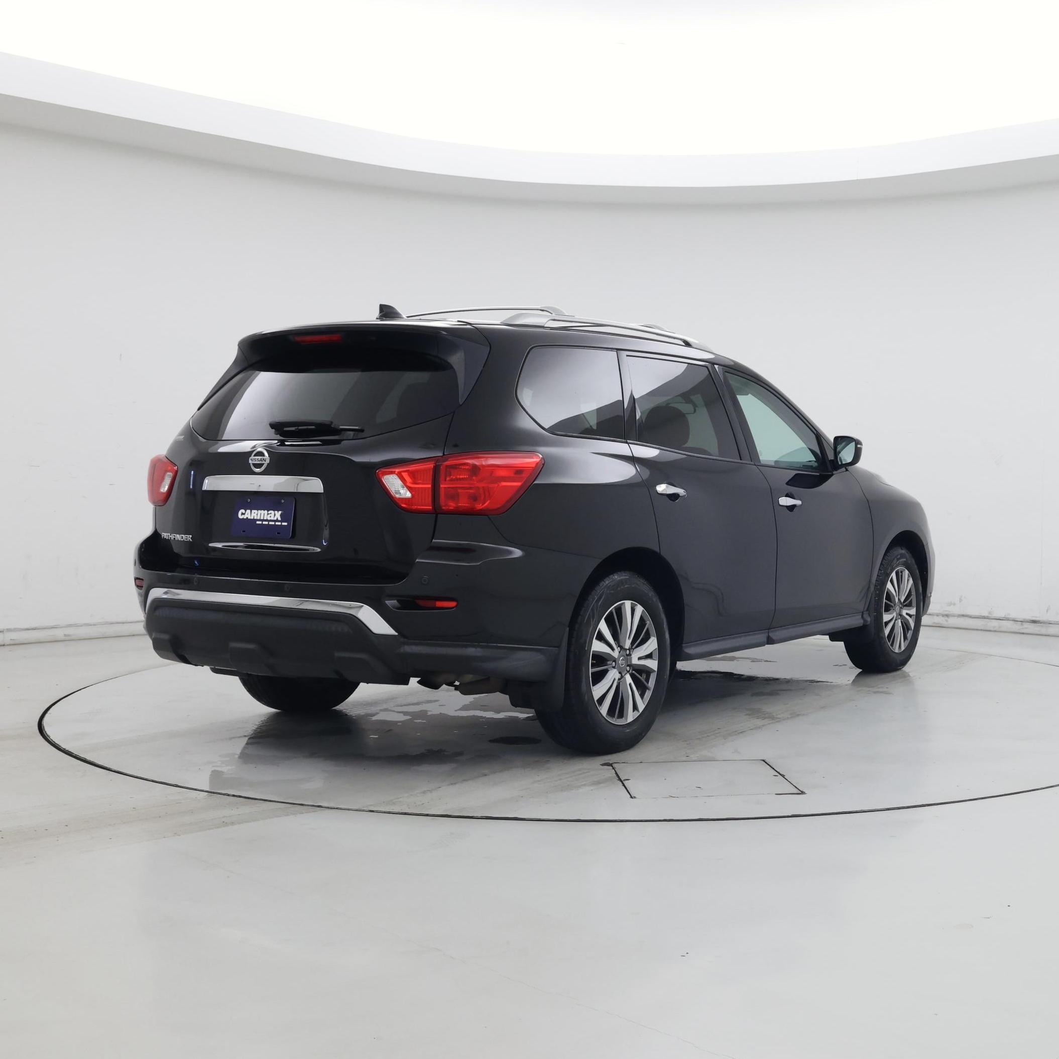 Thumbnail: 2020 Nissan Pathfinder - 8