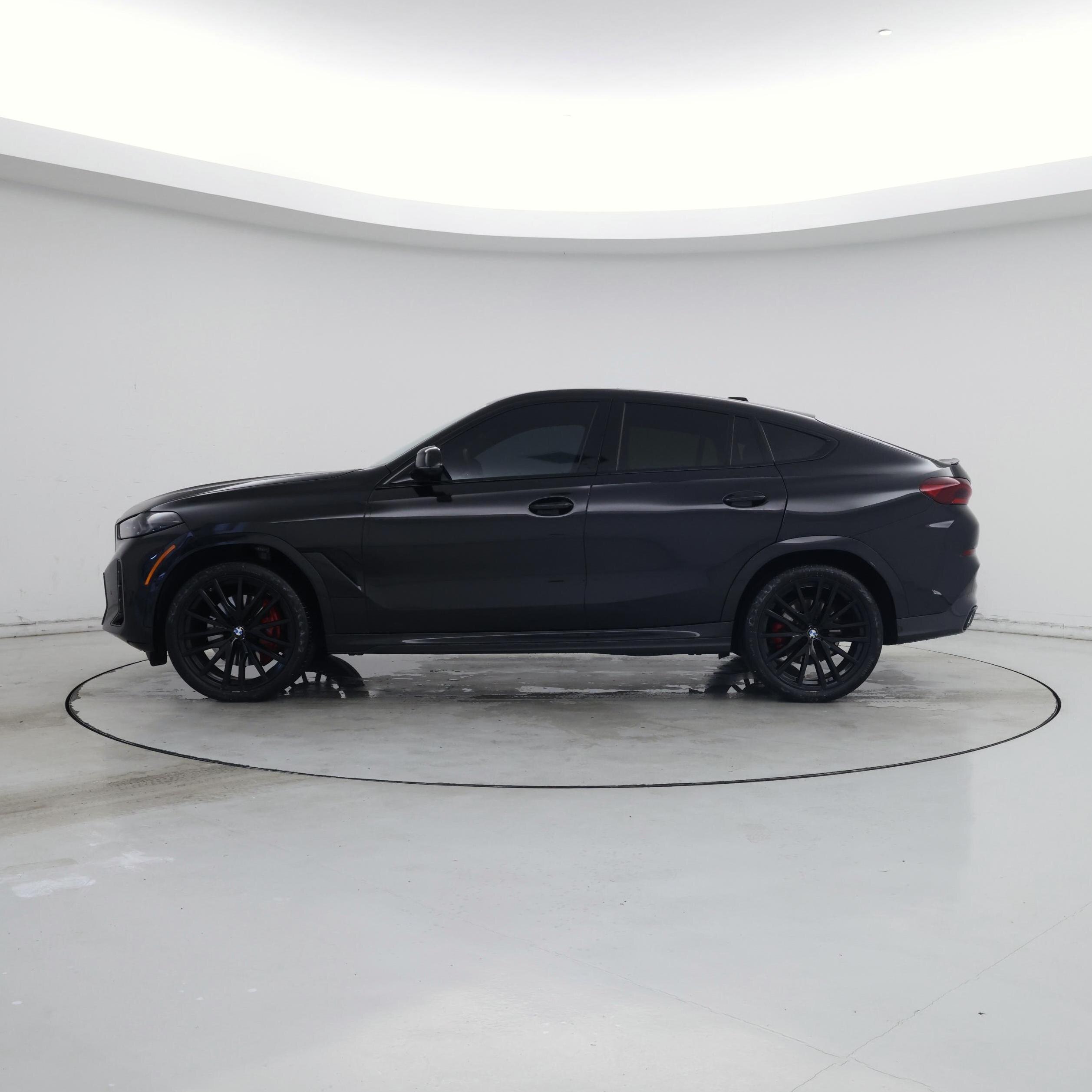 Thumbnail: 2024 BMW X6 - 3