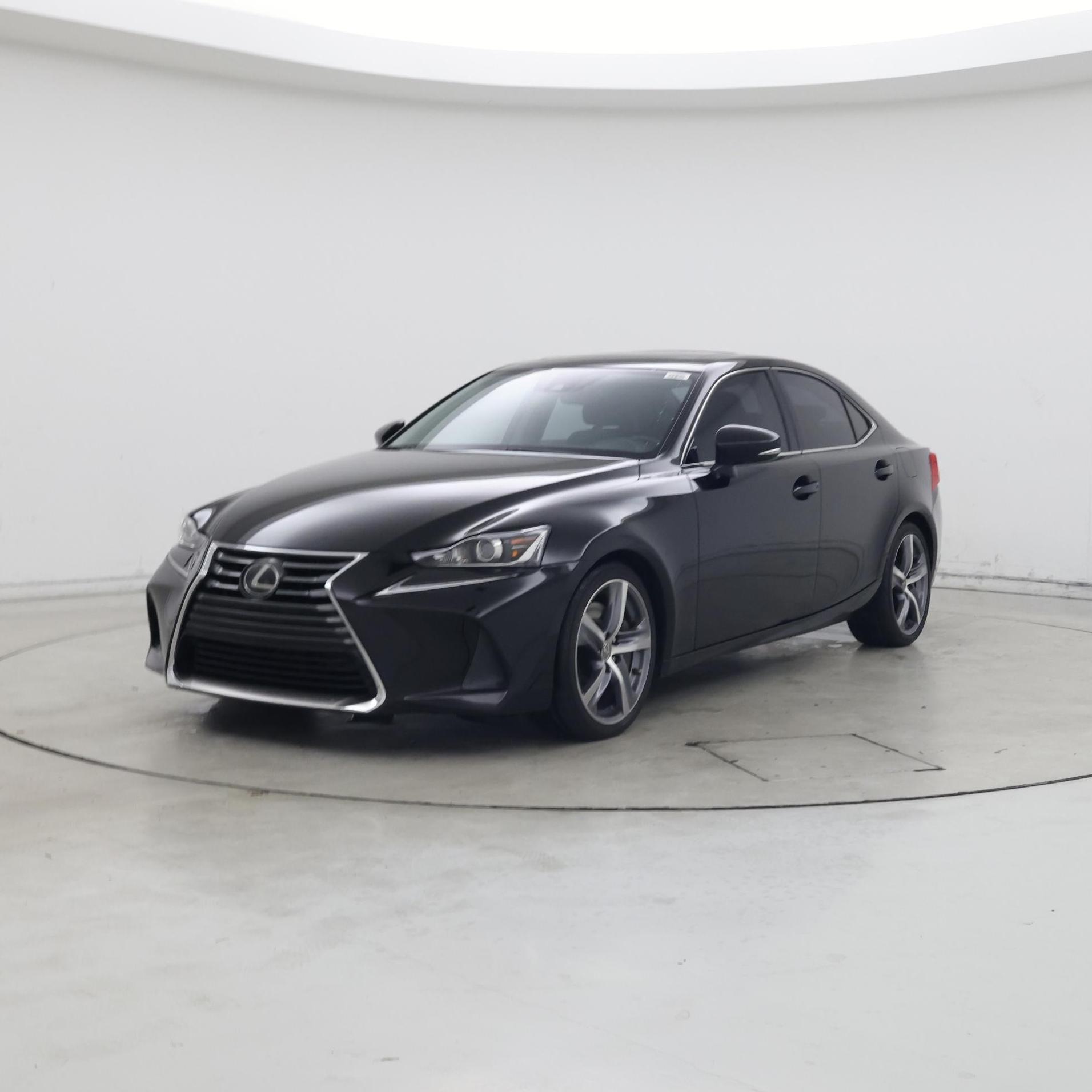Thumbnail: 2017 Lexus IS - 4