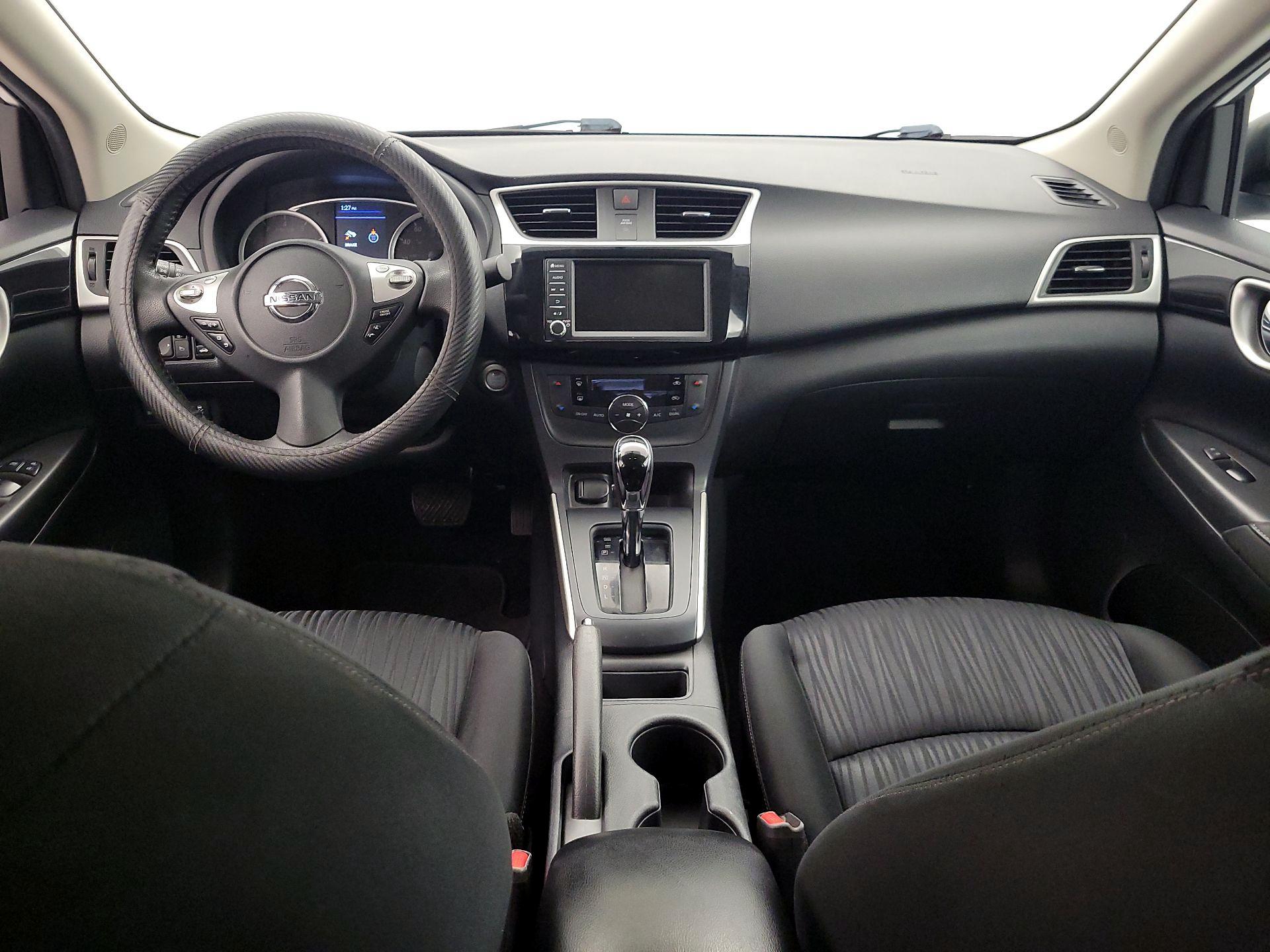 Thumbnail: 2019 Nissan Sentra - 9
