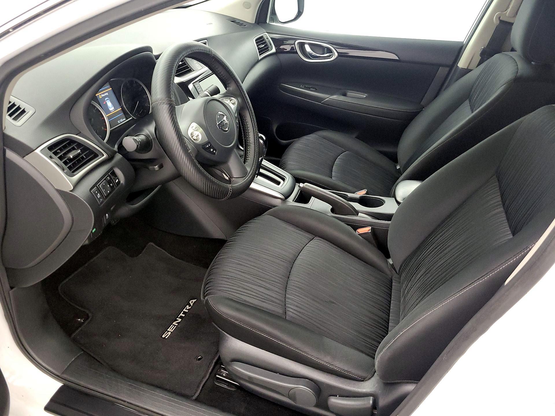Thumbnail: 2019 Nissan Sentra - 11