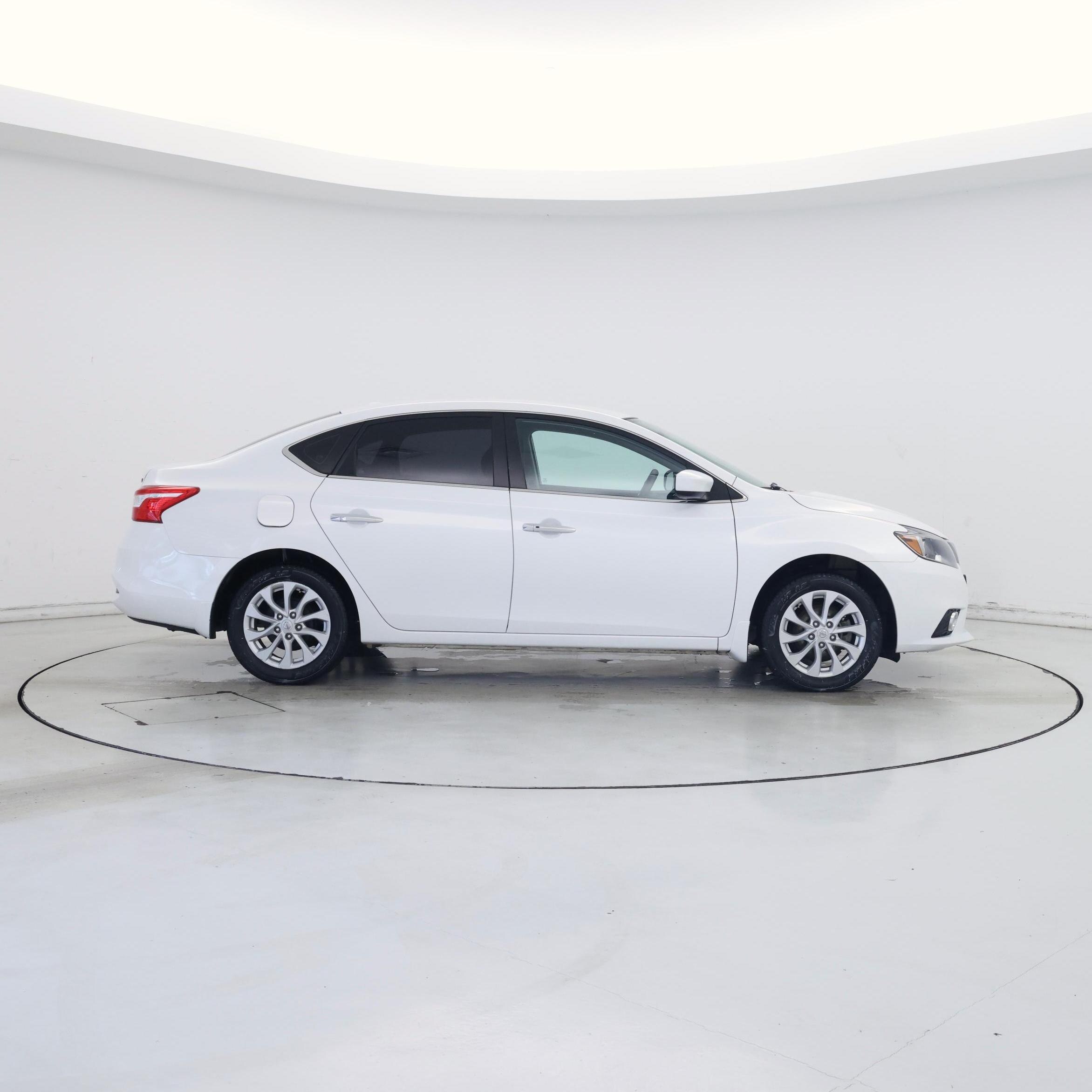 Thumbnail: 2019 Nissan Sentra - 7