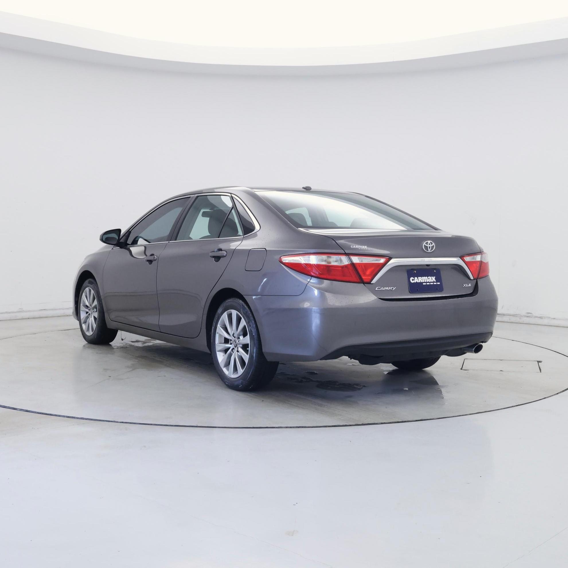Thumbnail: 2016 Toyota Camry - 2