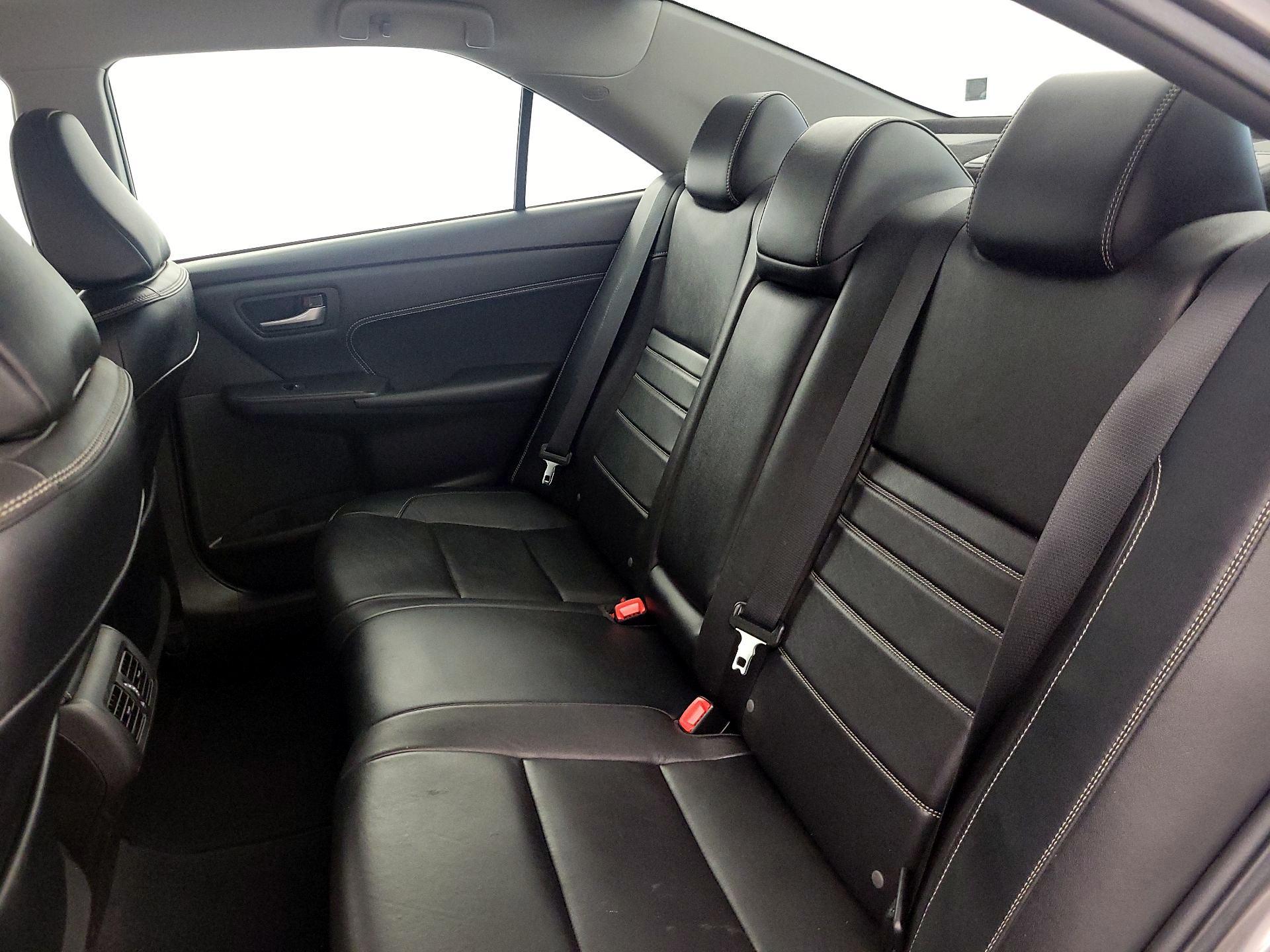 Thumbnail: 2016 Toyota Camry - 19