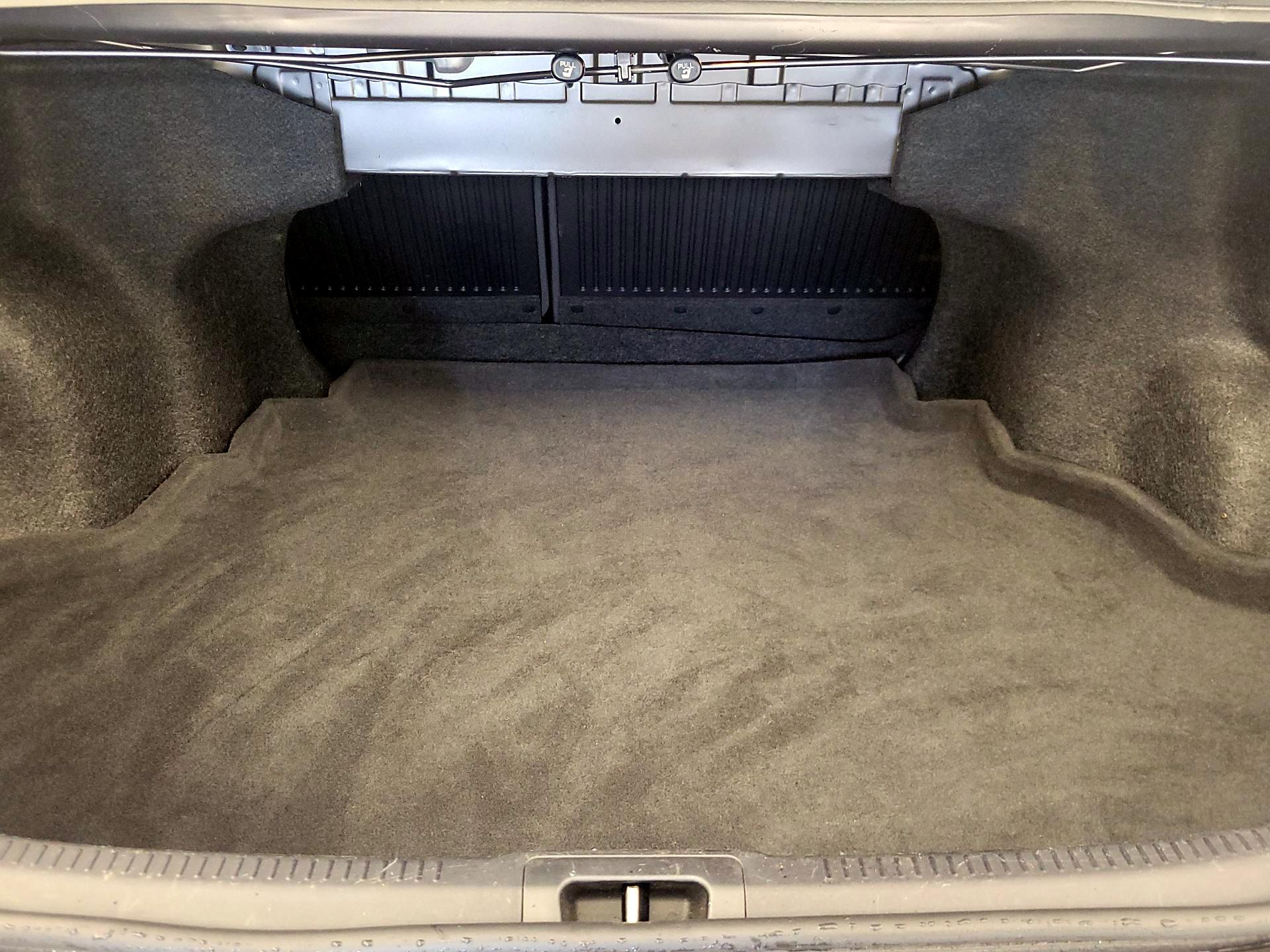 Thumbnail: 2016 Toyota Camry - 20
