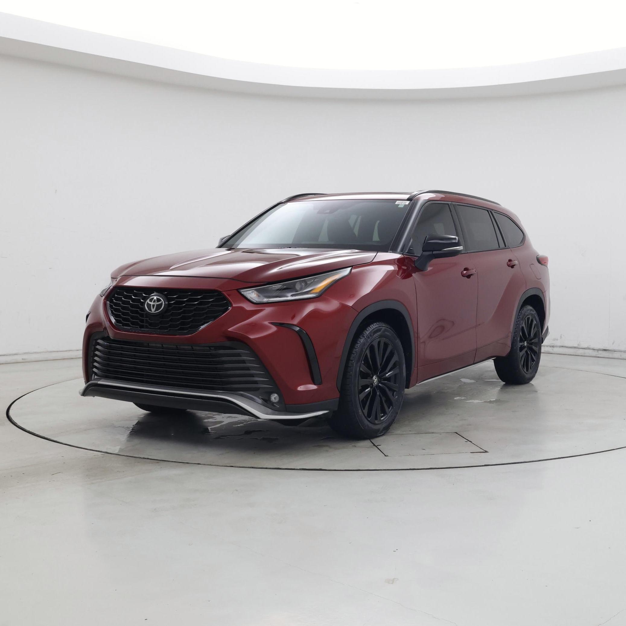 Thumbnail: 2023 Toyota Highlander - 4