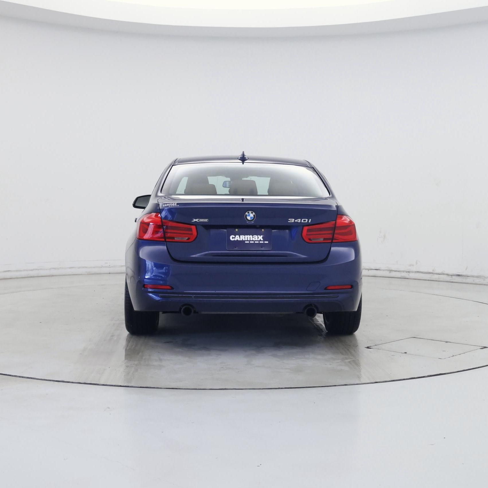 Thumbnail: 2016 BMW 3 Series - 6