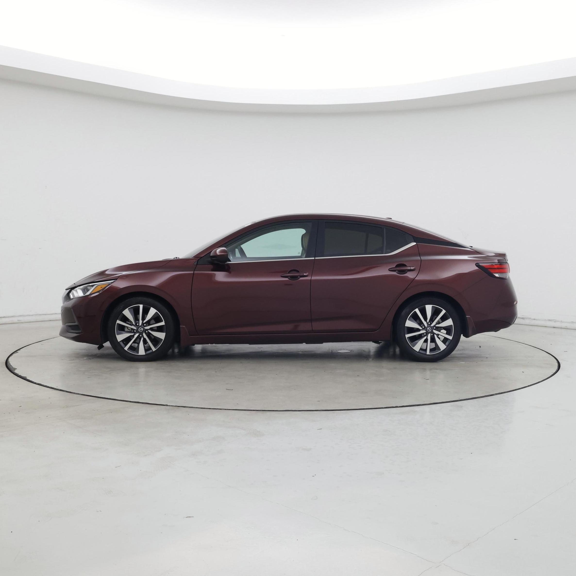 Thumbnail: 2021 Nissan Sentra - 3