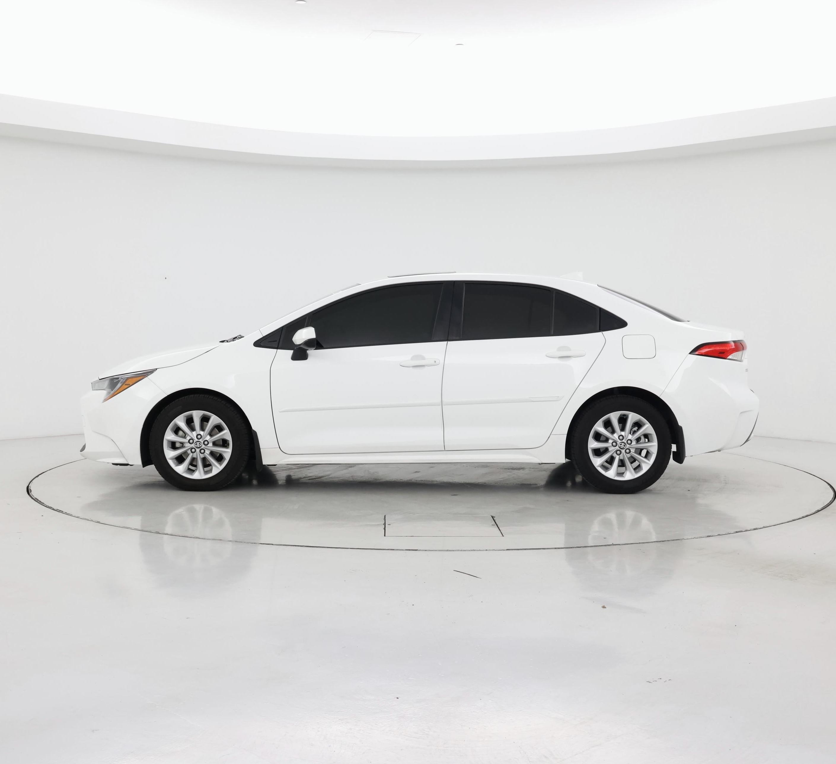 Thumbnail: 2022 Toyota Corolla - 3