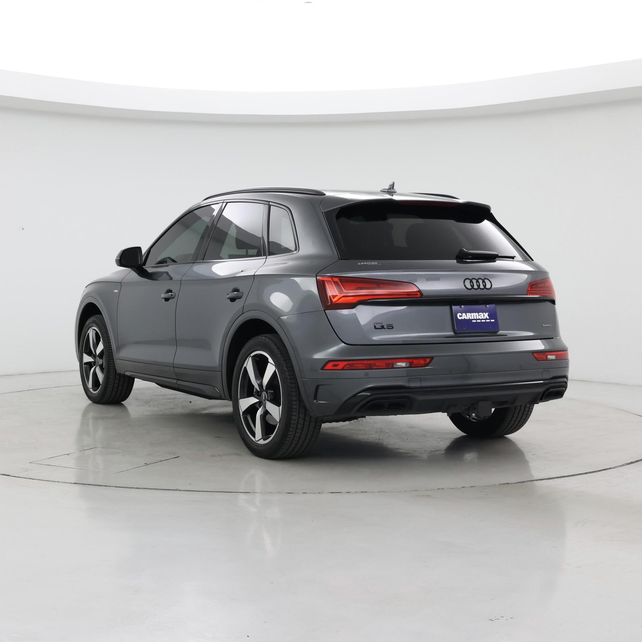 Thumbnail: 2022 Audi Q5 - 2