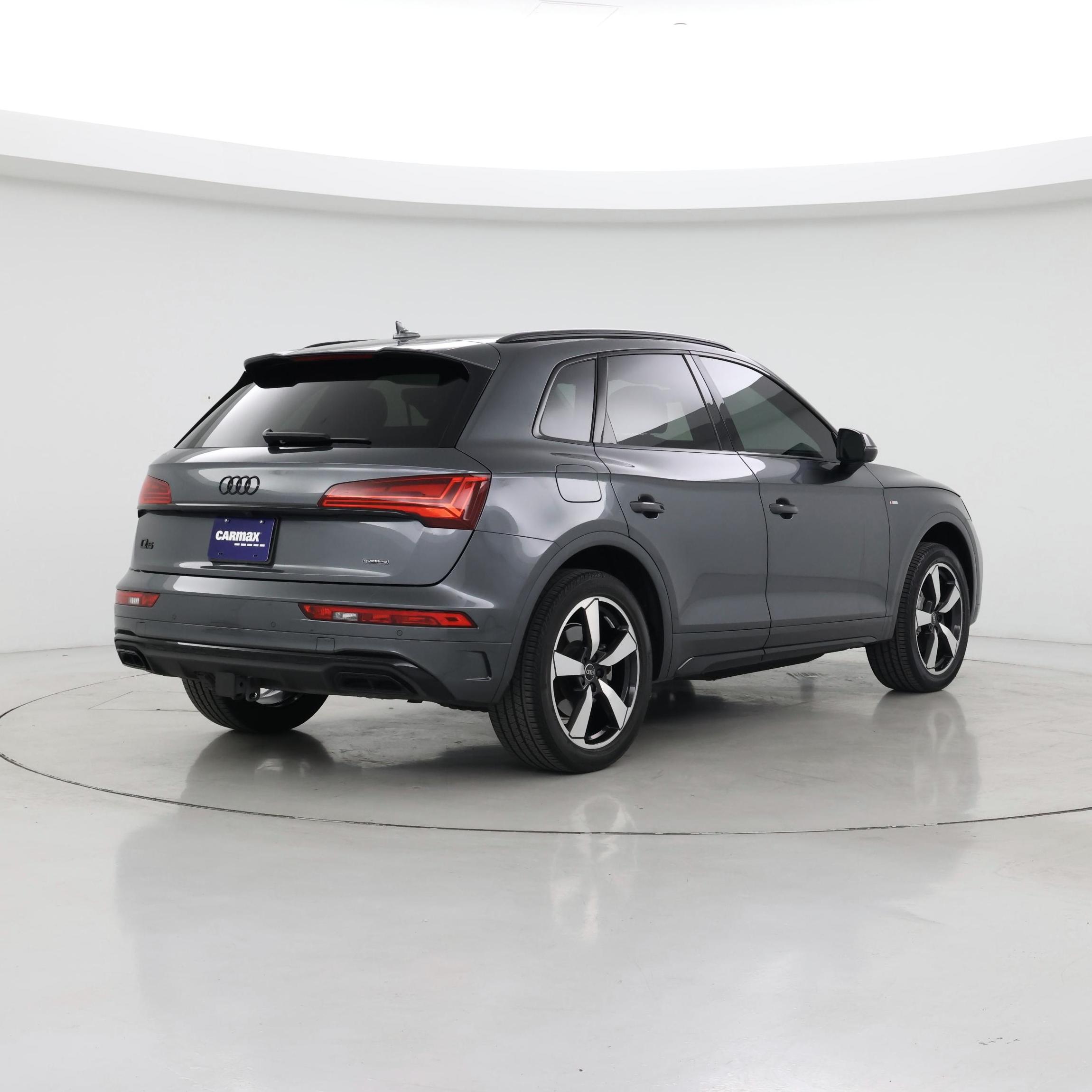 Thumbnail: 2022 Audi Q5 - 8