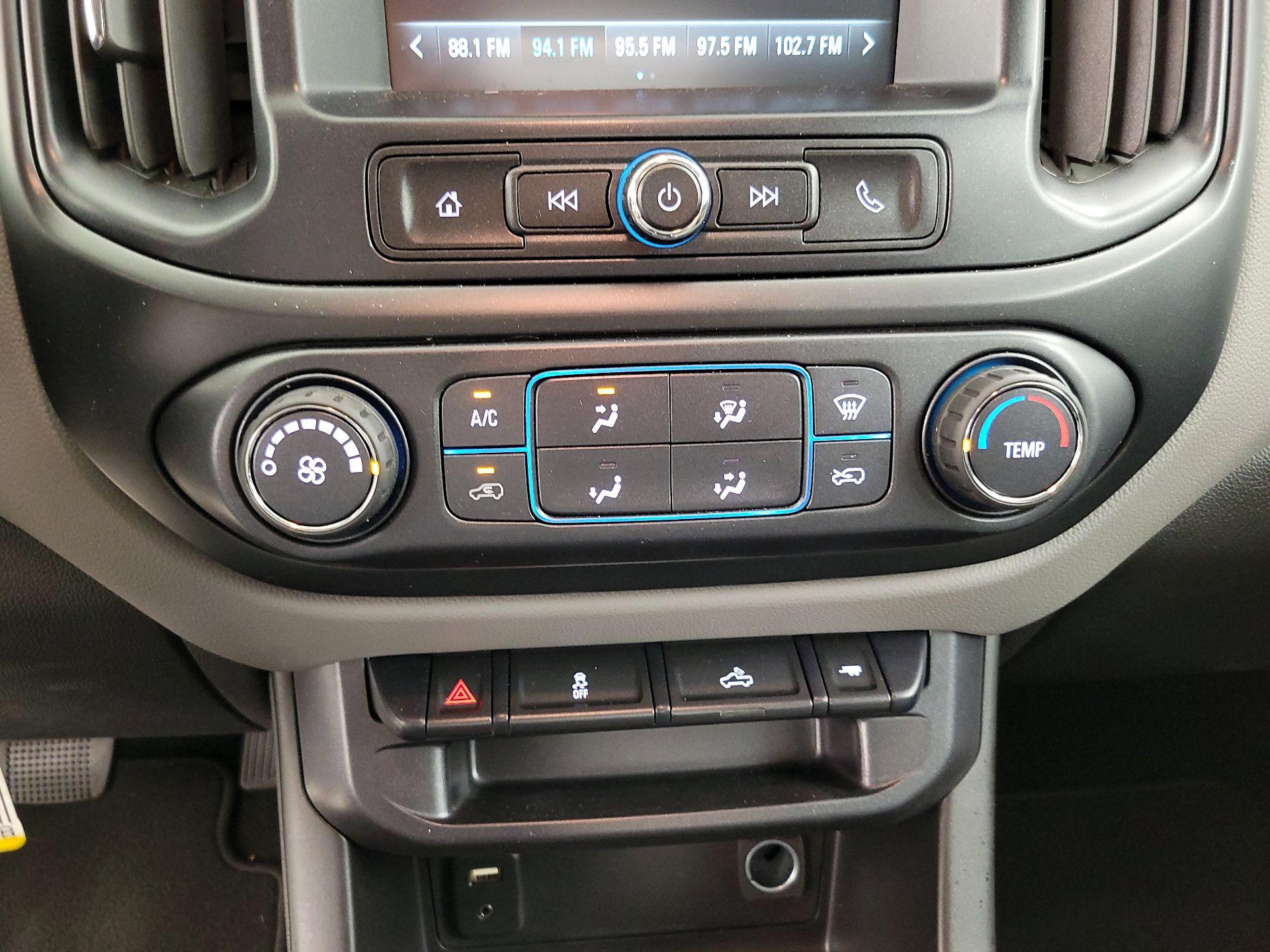 Thumbnail: 2017 Chevrolet Colorado - 16