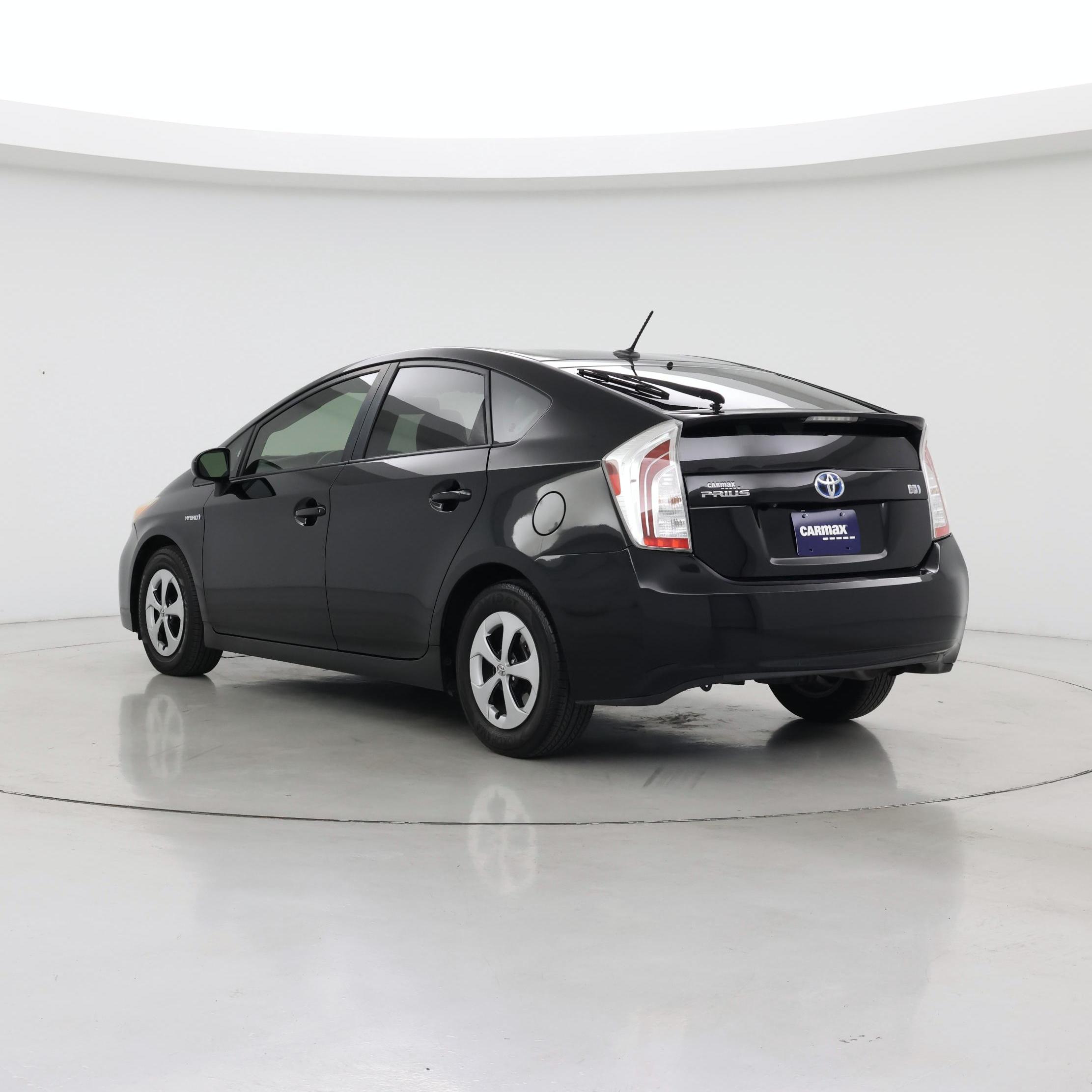 Thumbnail: 2014 Toyota Prius - 2