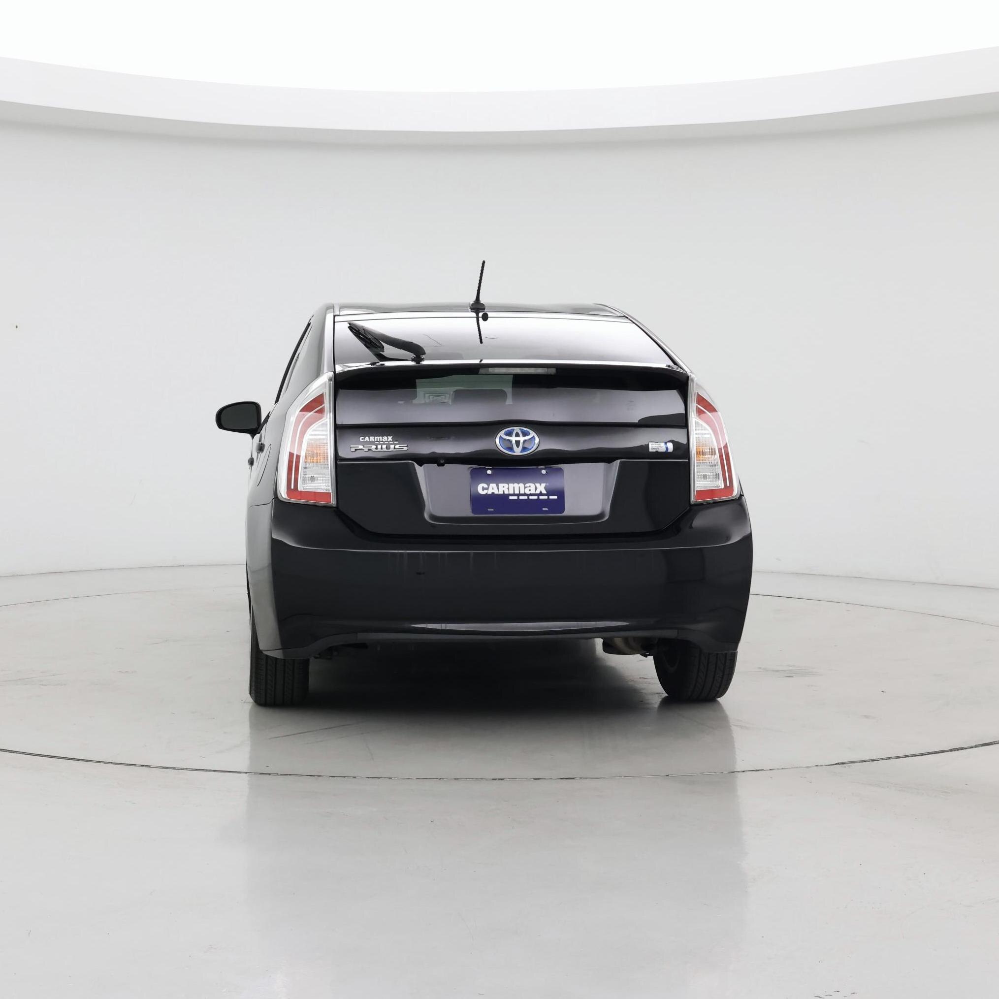 Thumbnail: 2014 Toyota Prius - 6