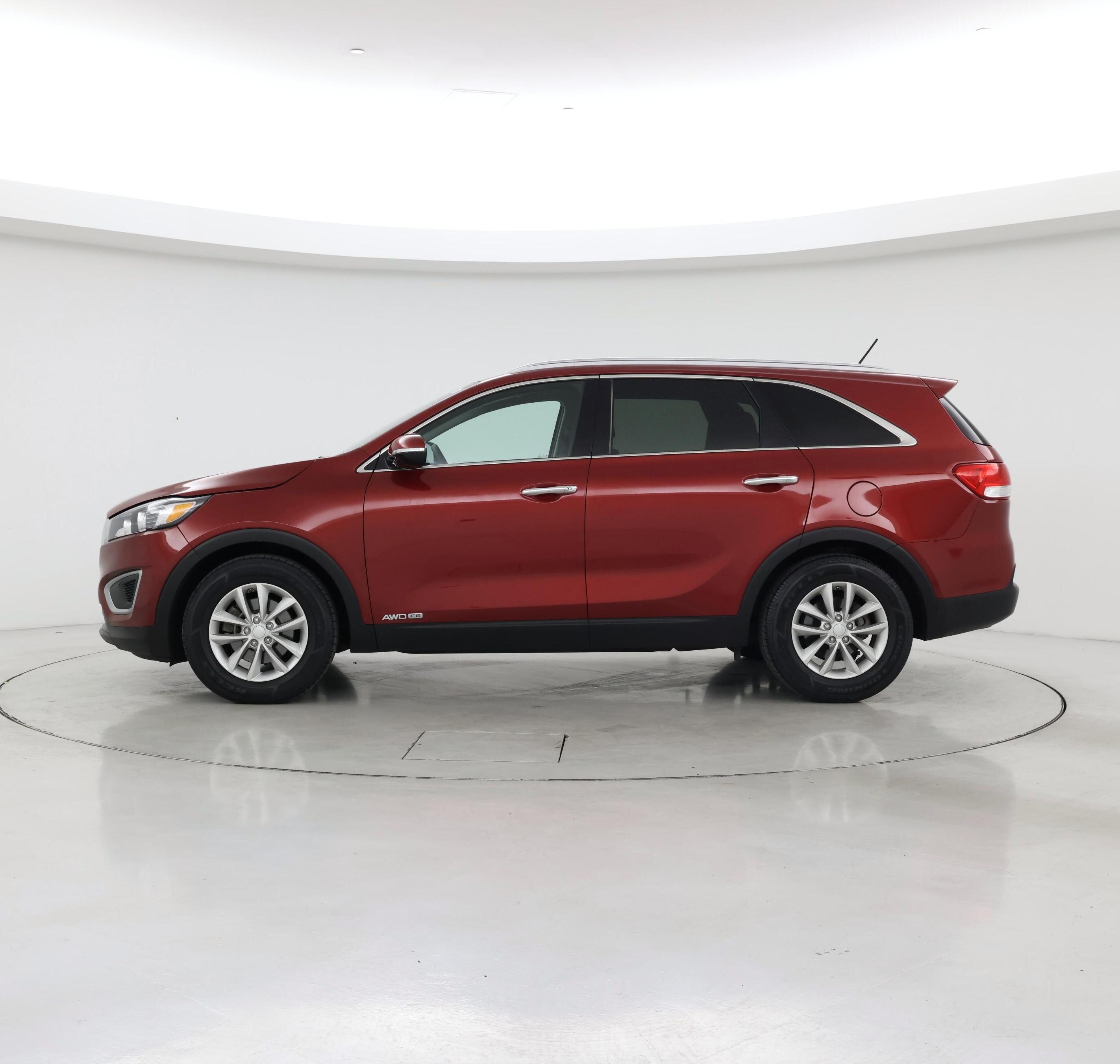 Thumbnail: 2018 Kia Sorento - 3