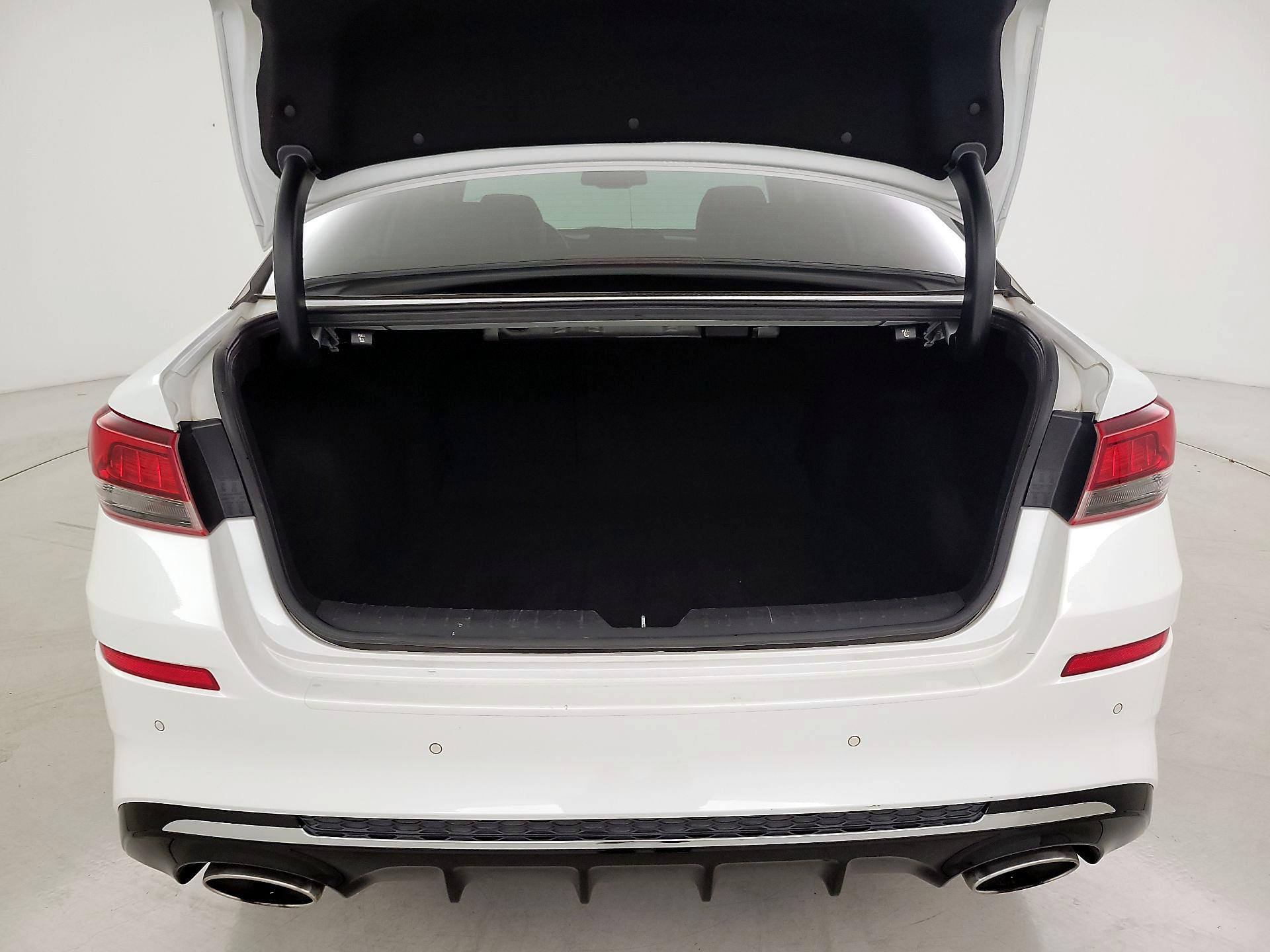 Thumbnail: 2019 Kia Optima - 20