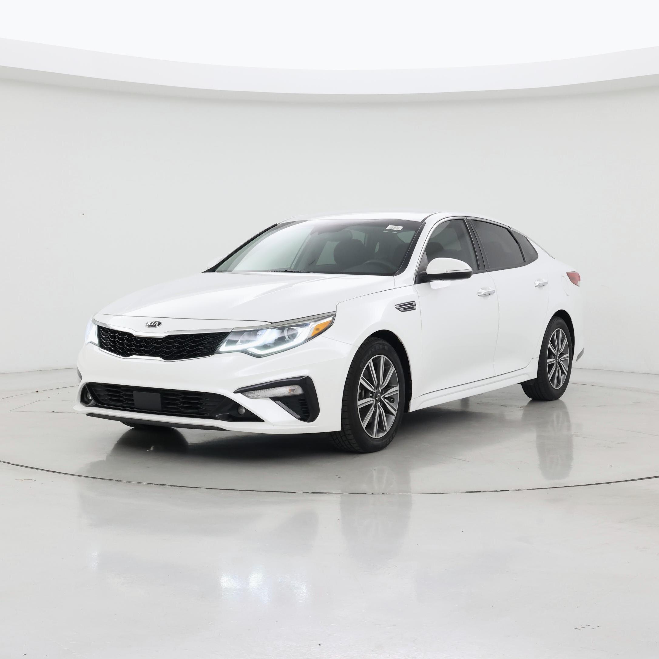 Thumbnail: 2019 Kia Optima - 4