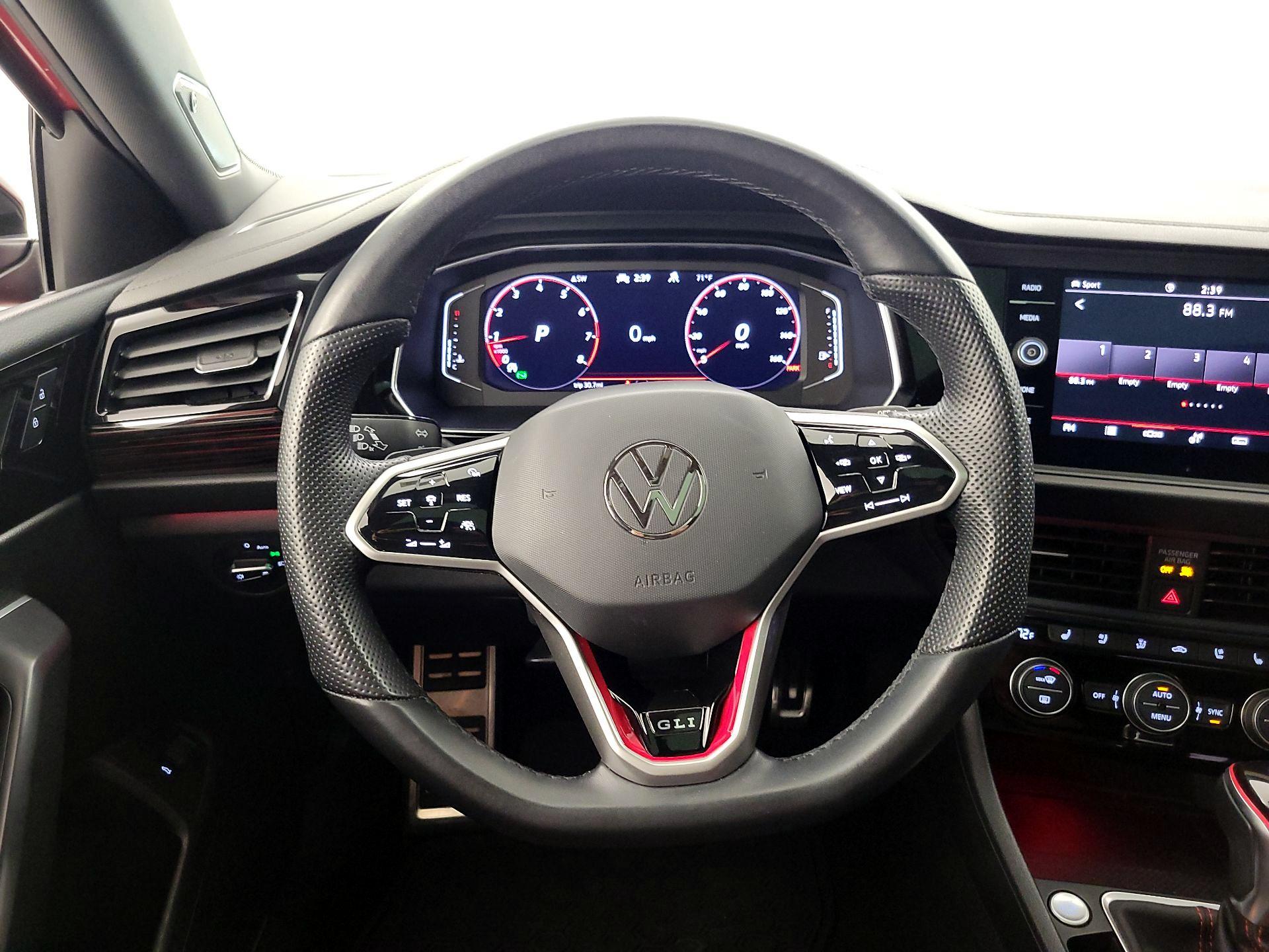 Thumbnail: 2022 Volkswagen Jetta - 10