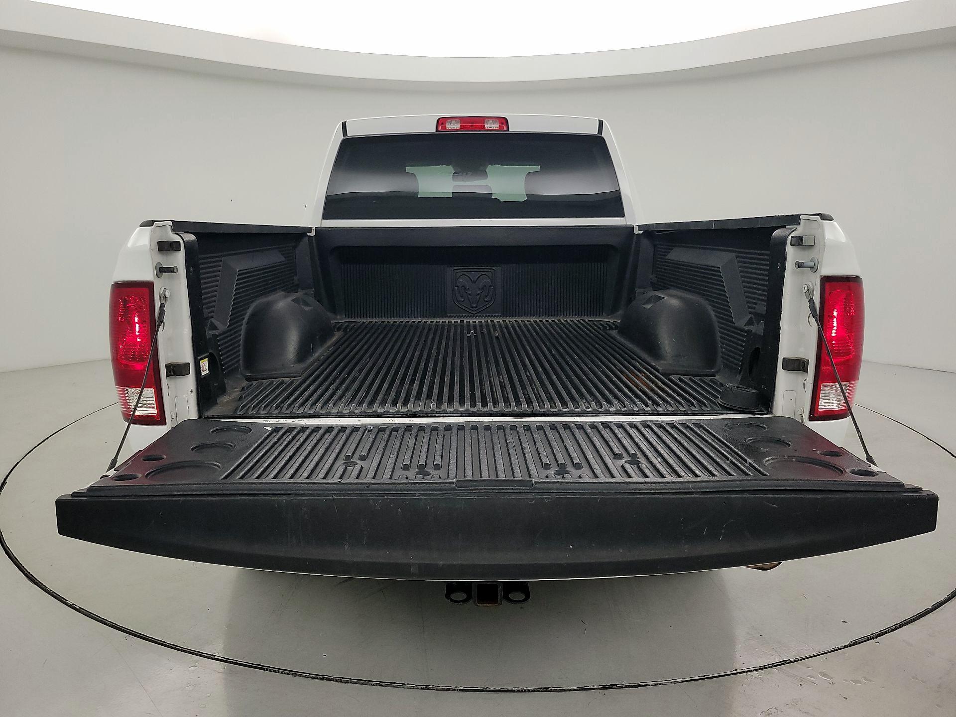 Thumbnail: 2020 RAM 1500 Classic - 20
