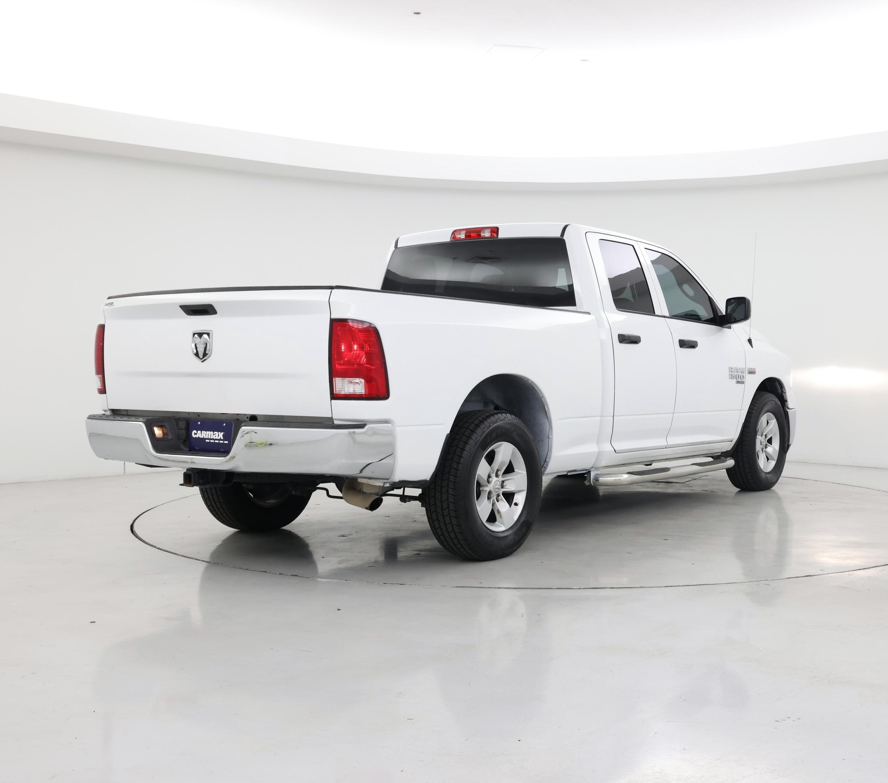 Thumbnail: 2020 RAM 1500 Classic - 8