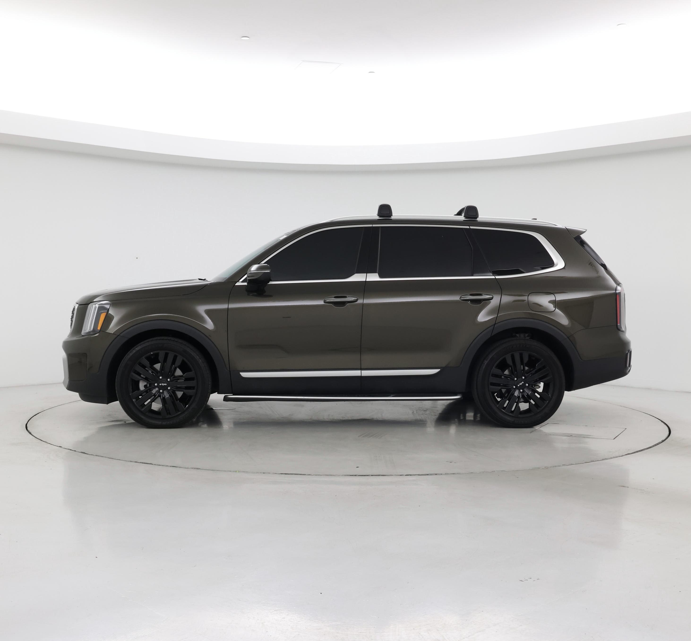 Thumbnail: 2023 Kia Telluride - 3