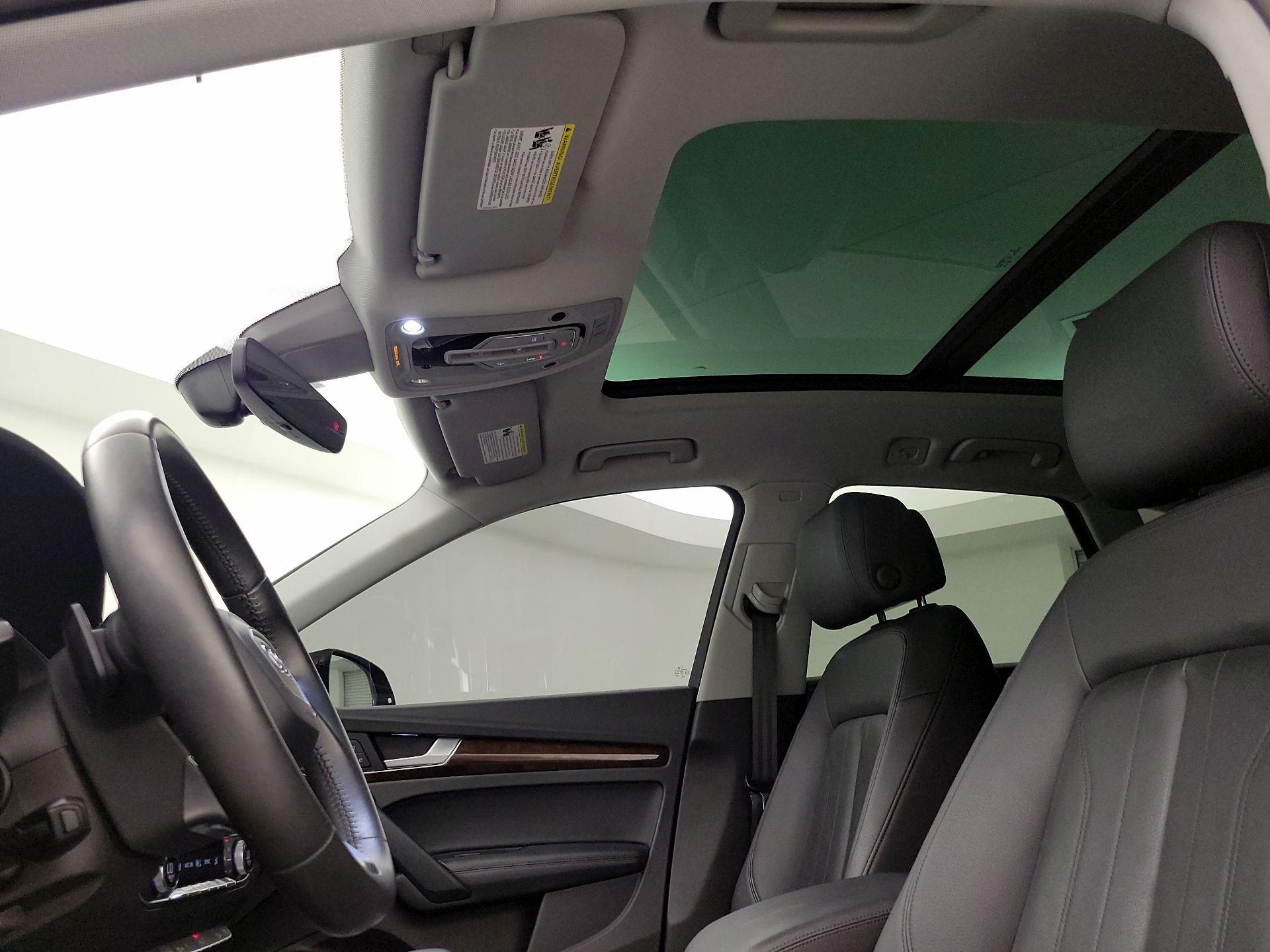 Thumbnail: 2020 Audi Q5 - 20
