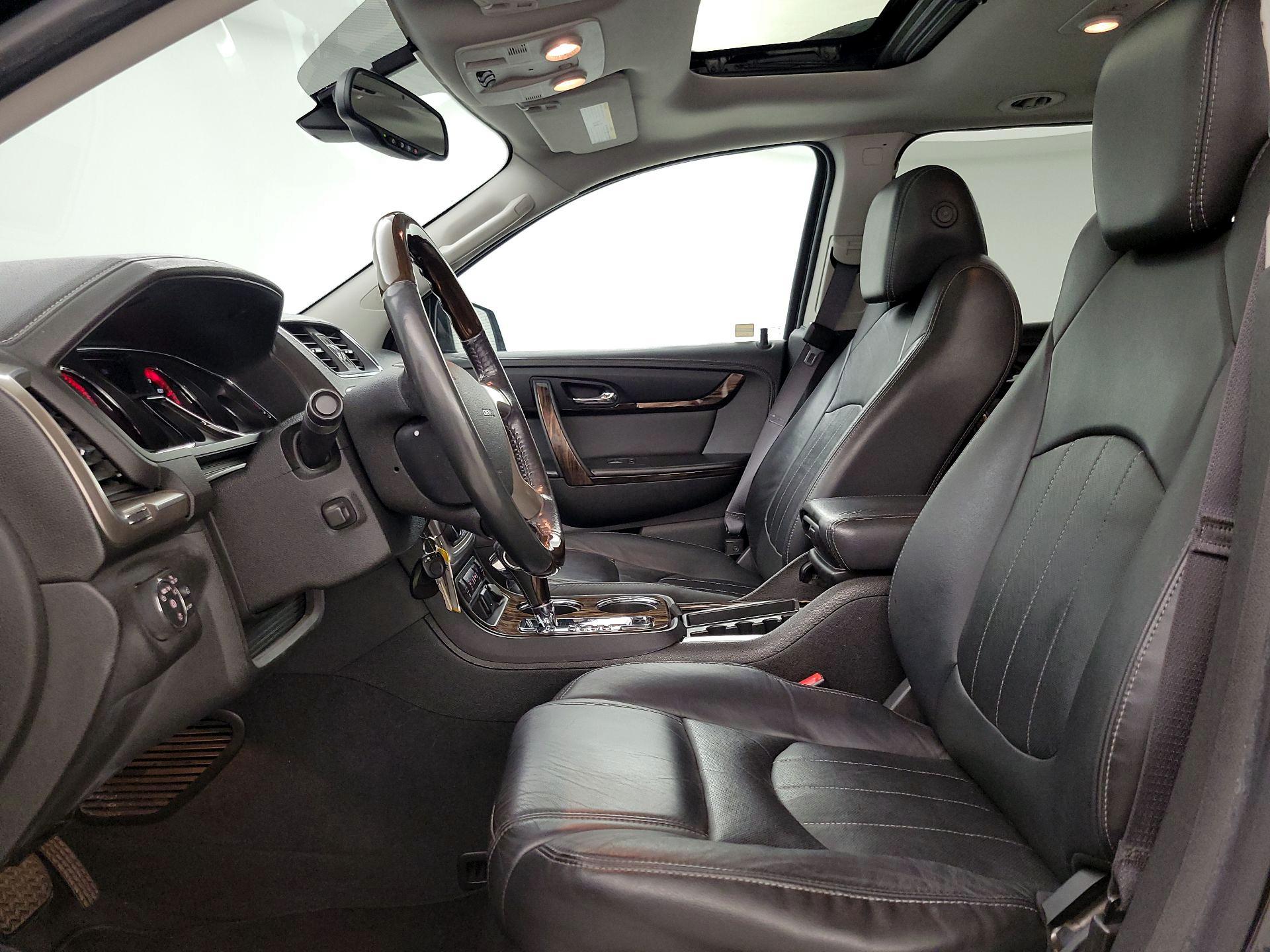 Thumbnail: 2015 GMC Acadia - 11