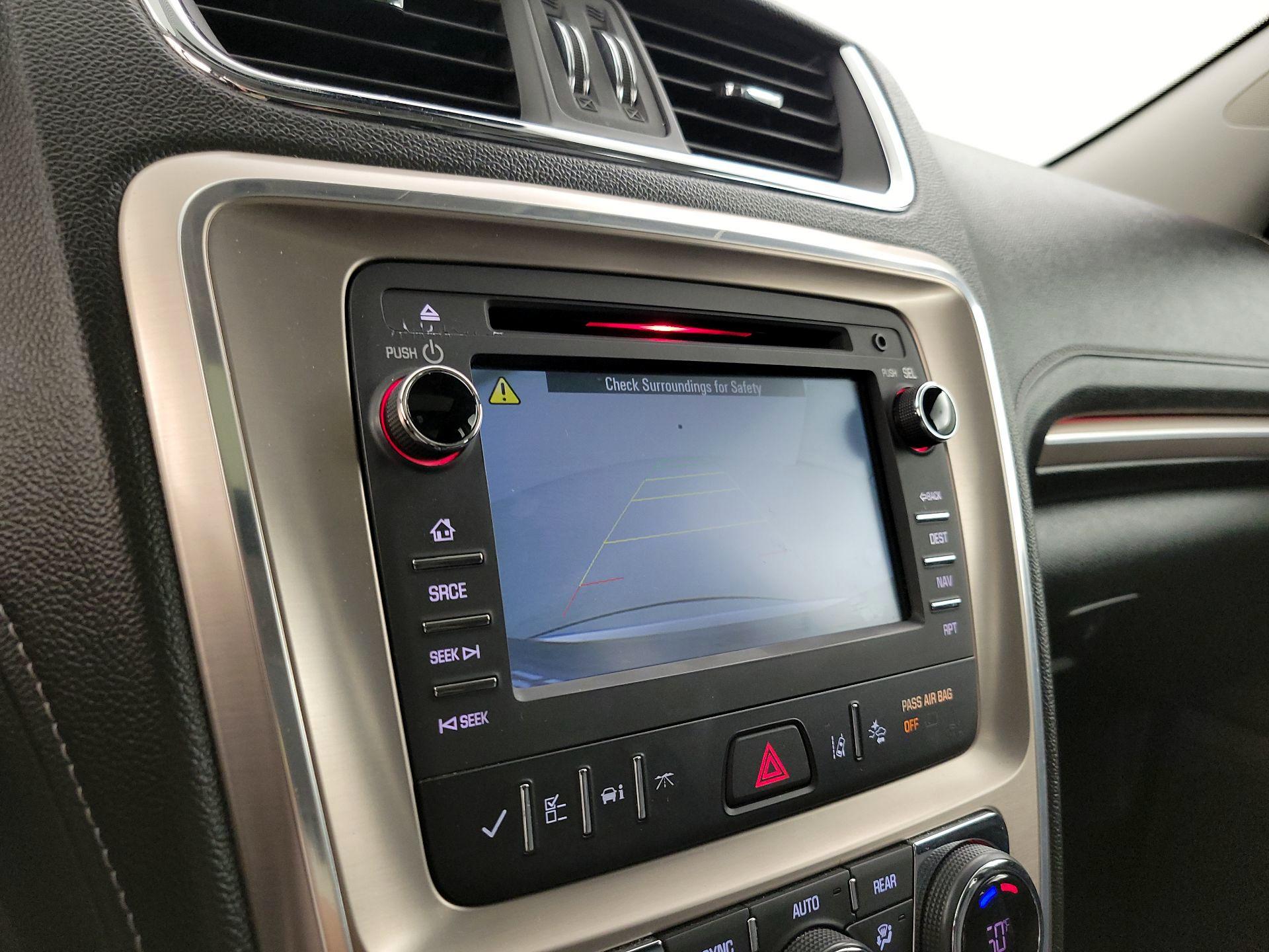 Thumbnail: 2015 GMC Acadia - 15