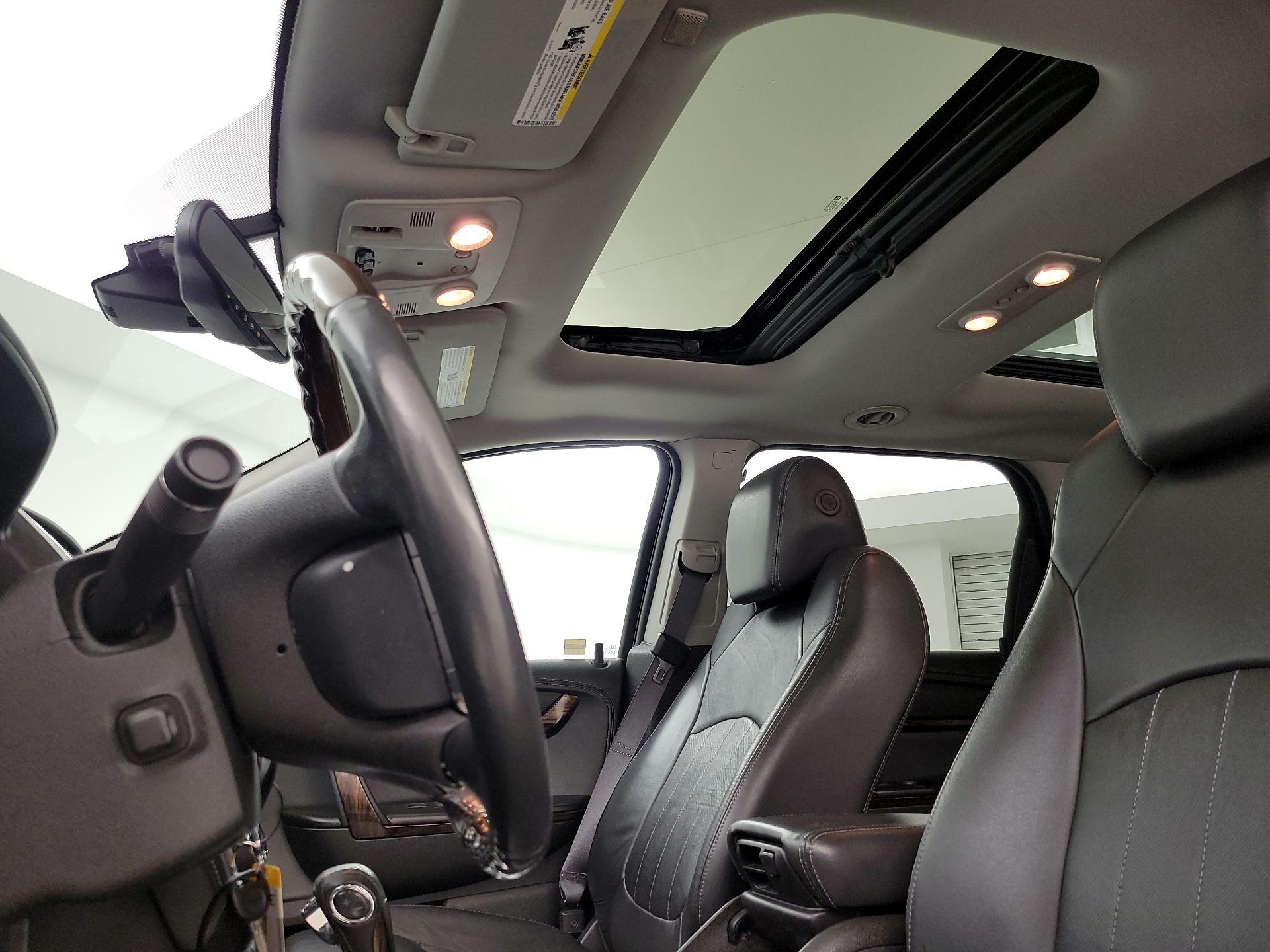 Thumbnail: 2015 GMC Acadia - 20