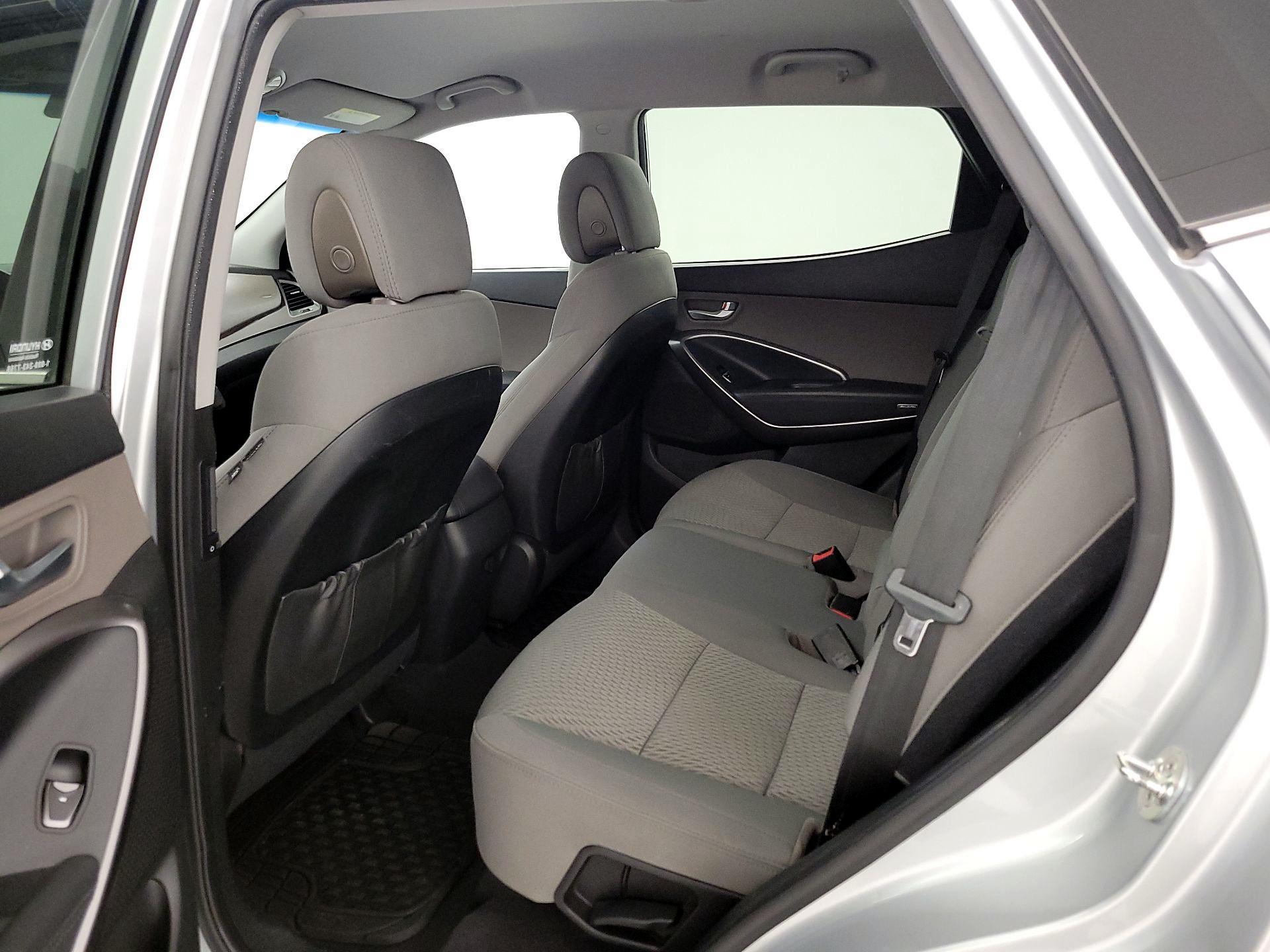 Thumbnail: 2018 Hyundai Santa Fe - 19