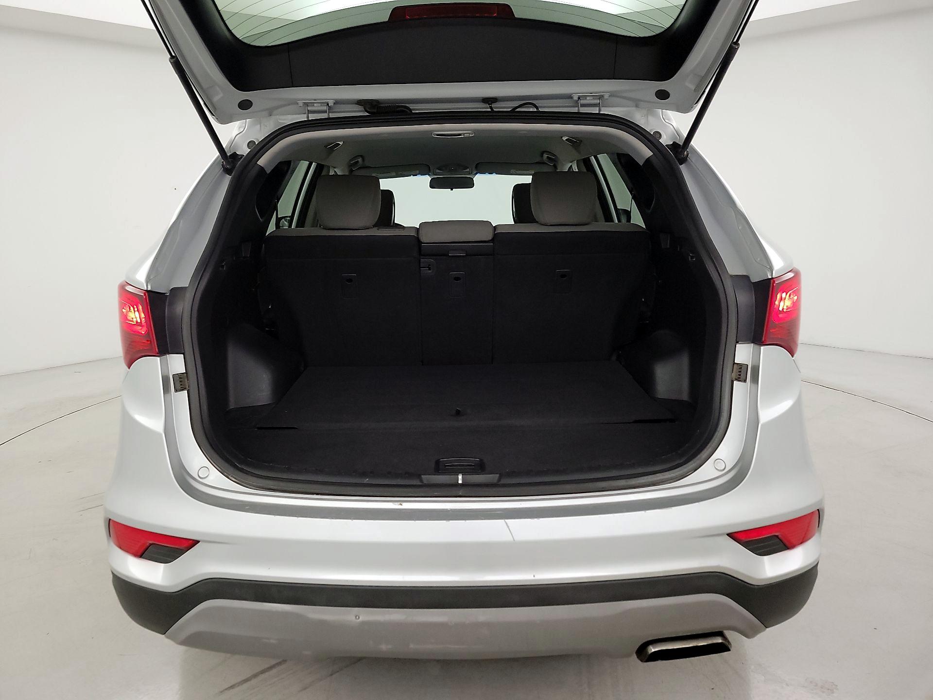 Thumbnail: 2018 Hyundai Santa Fe - 20