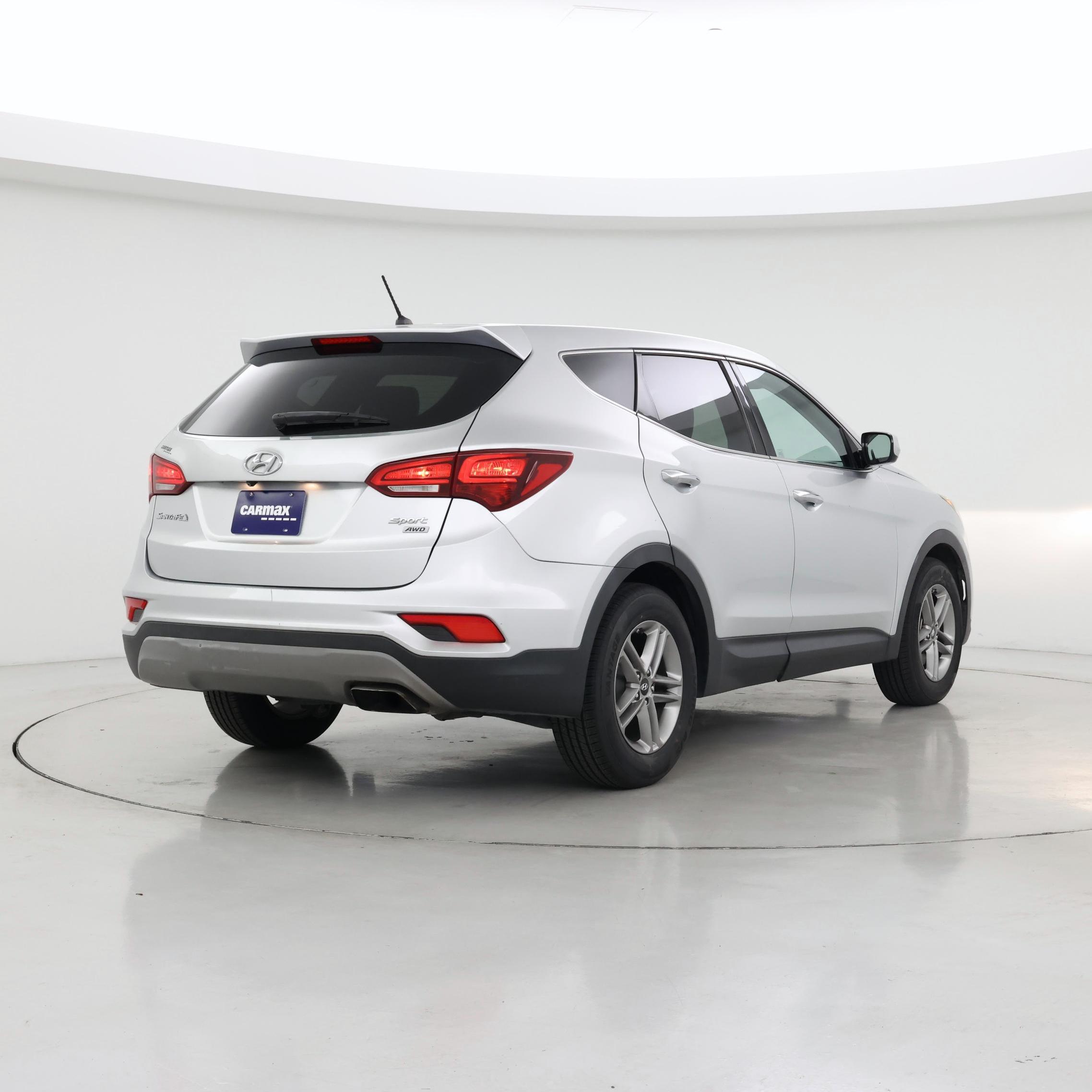 Thumbnail: 2018 Hyundai Santa Fe - 8