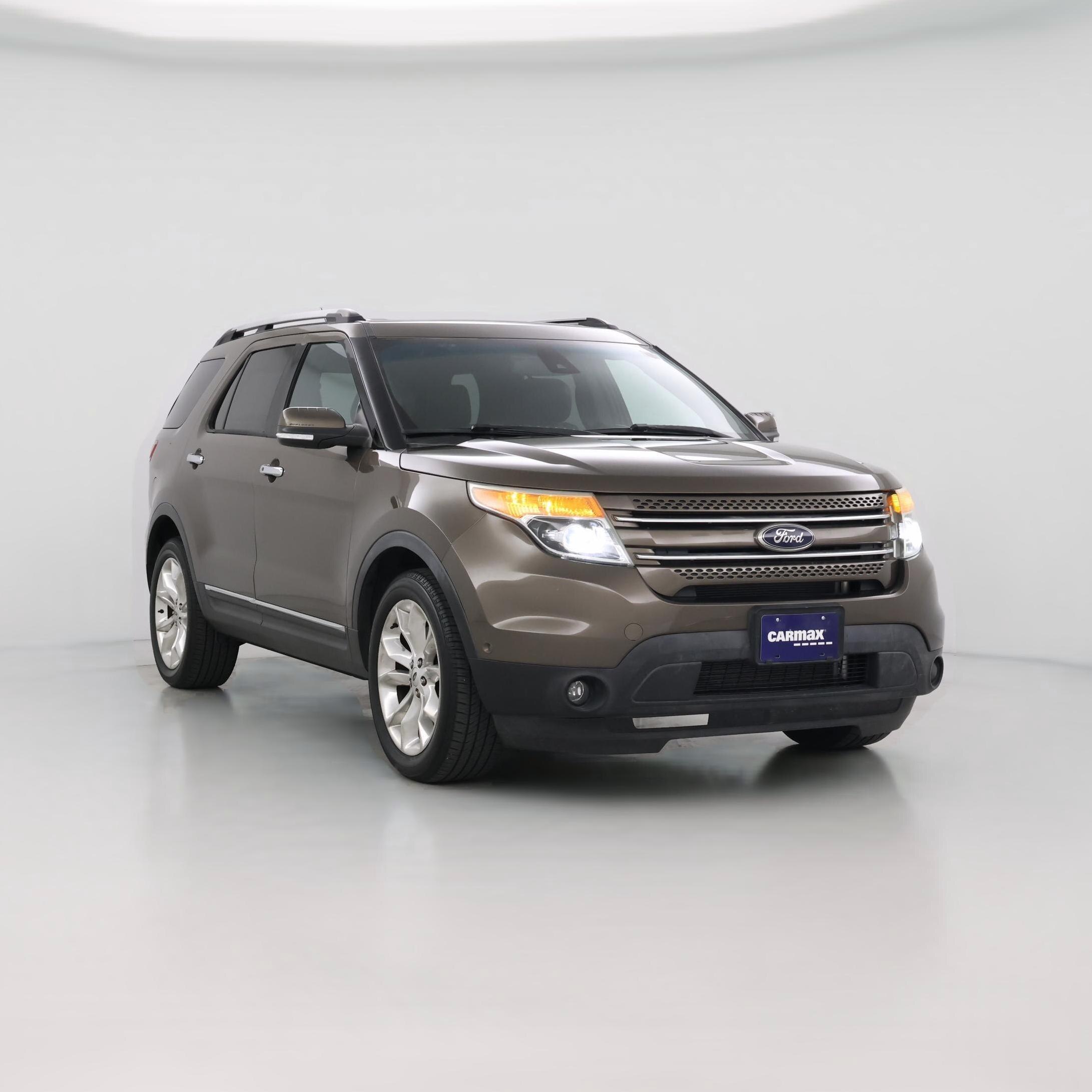 Thumbnail: 2015 Ford Explorer - 1