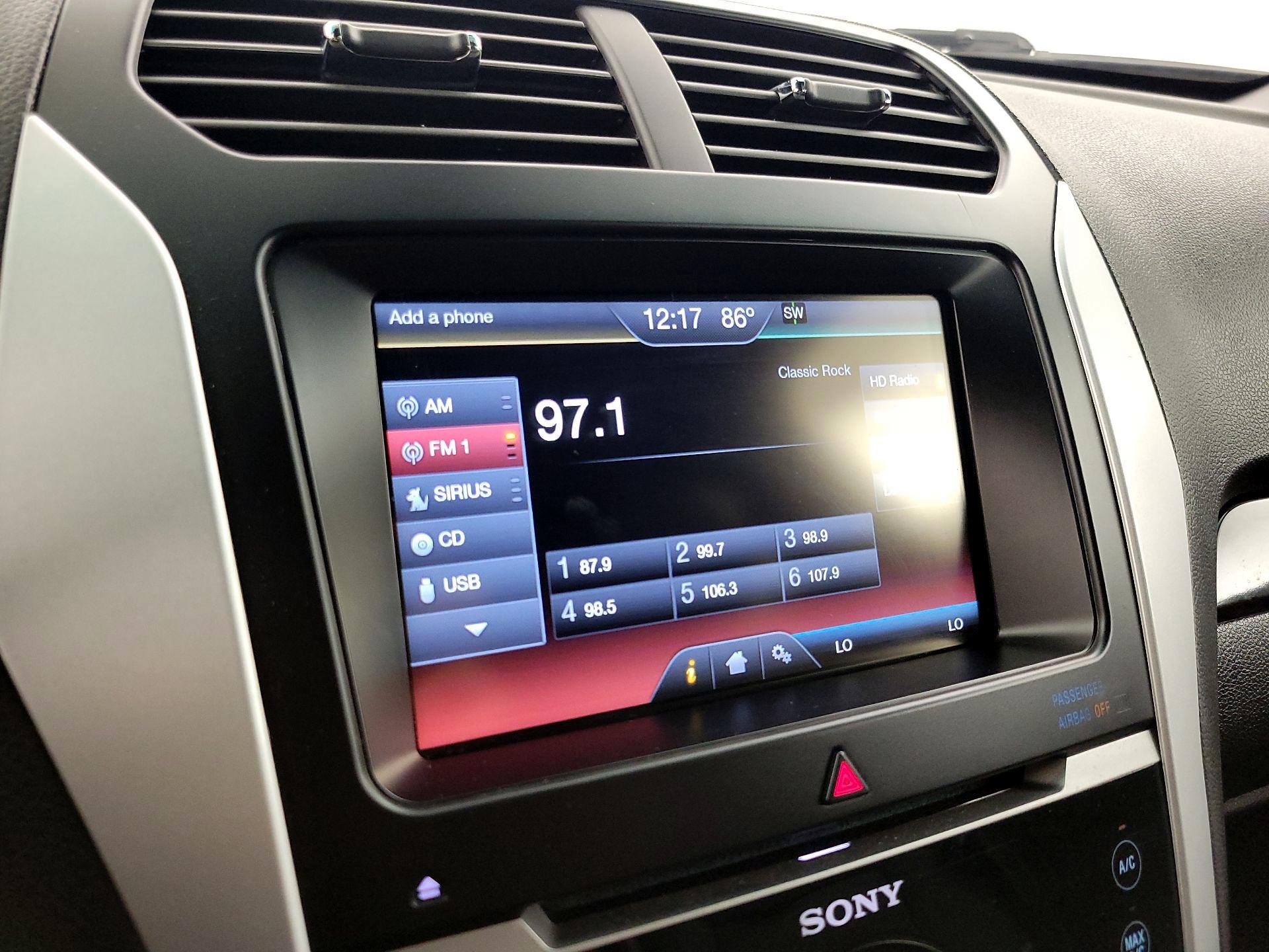 Thumbnail: 2015 Ford Explorer - 16