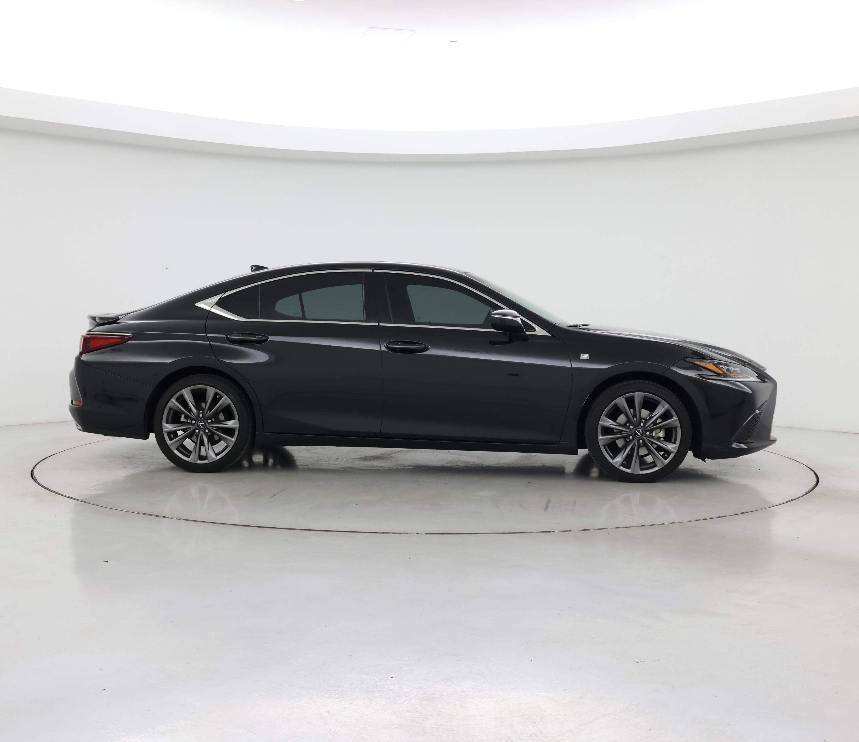 Thumbnail: 2021 Lexus ES - 7