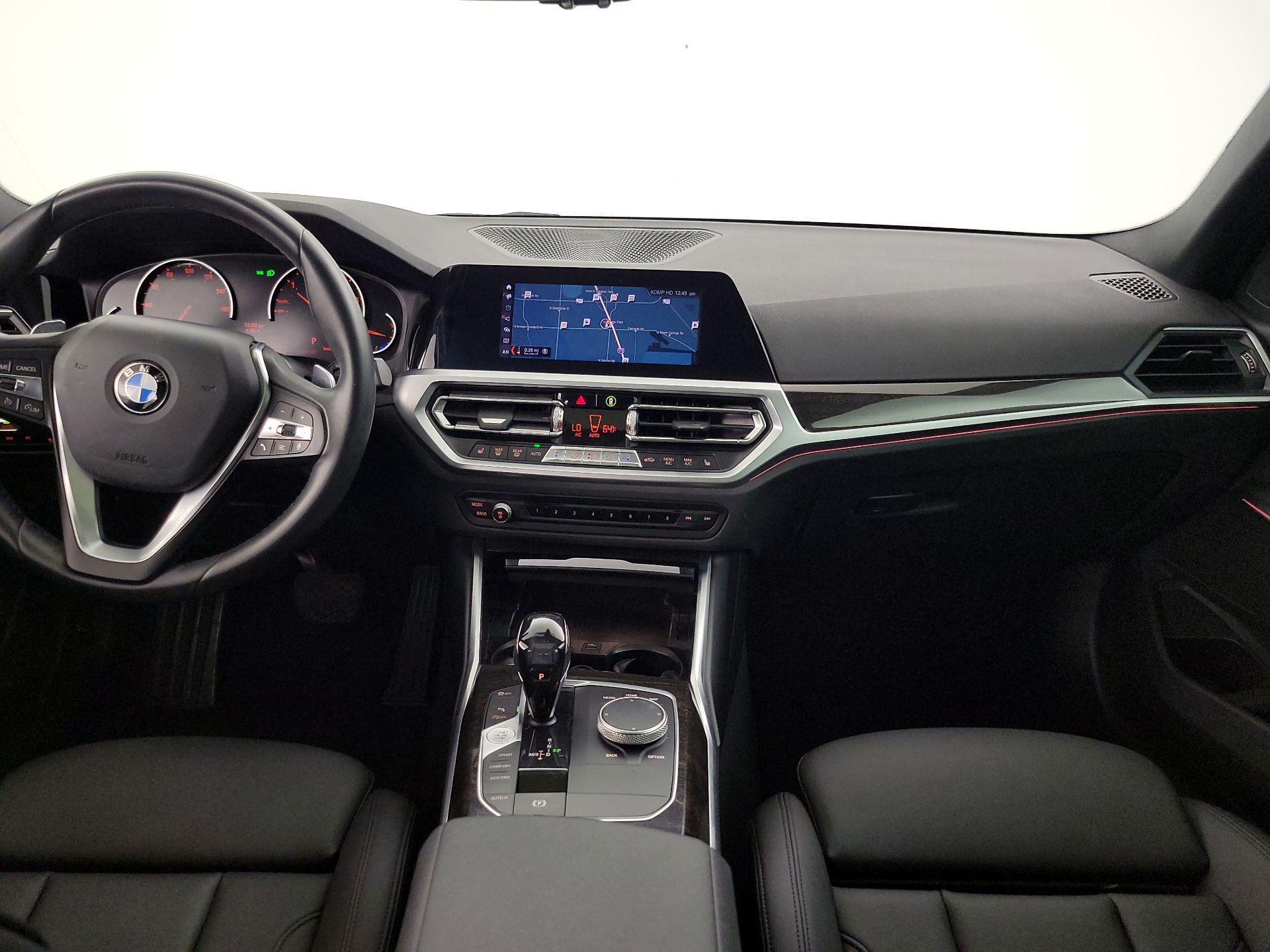Thumbnail: 2020 BMW 3 Series - 9