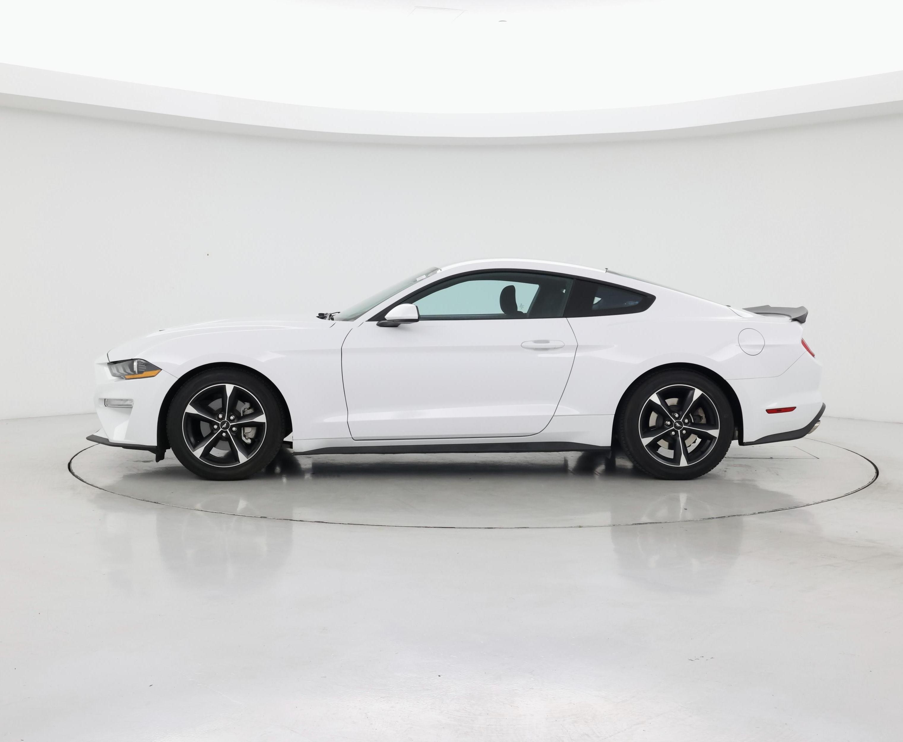 Thumbnail: 2022 Ford Mustang - 3