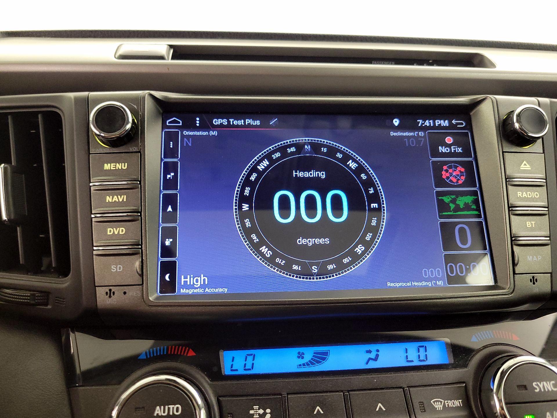 Thumbnail: 2018 Toyota RAV4 - 14