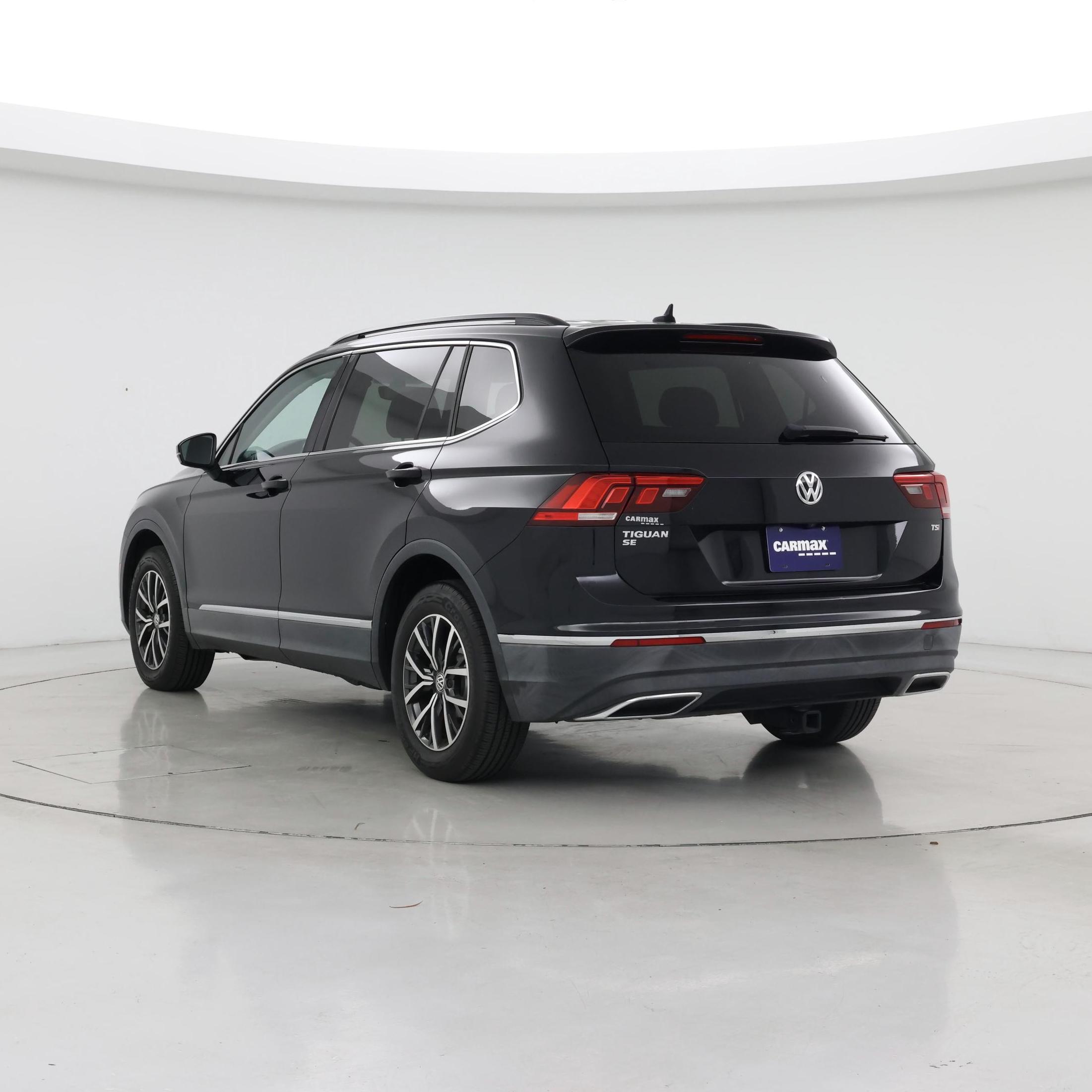 Thumbnail: 2018 Volkswagen Tiguan - 2