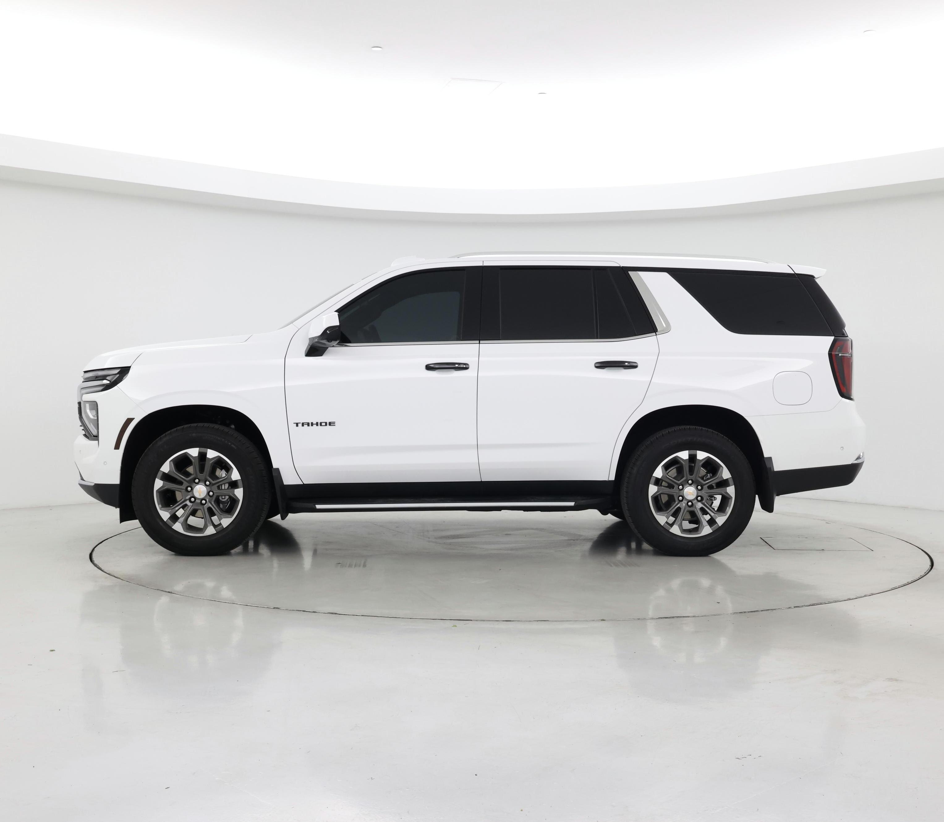 Thumbnail: 2025 Chevrolet Tahoe - 3