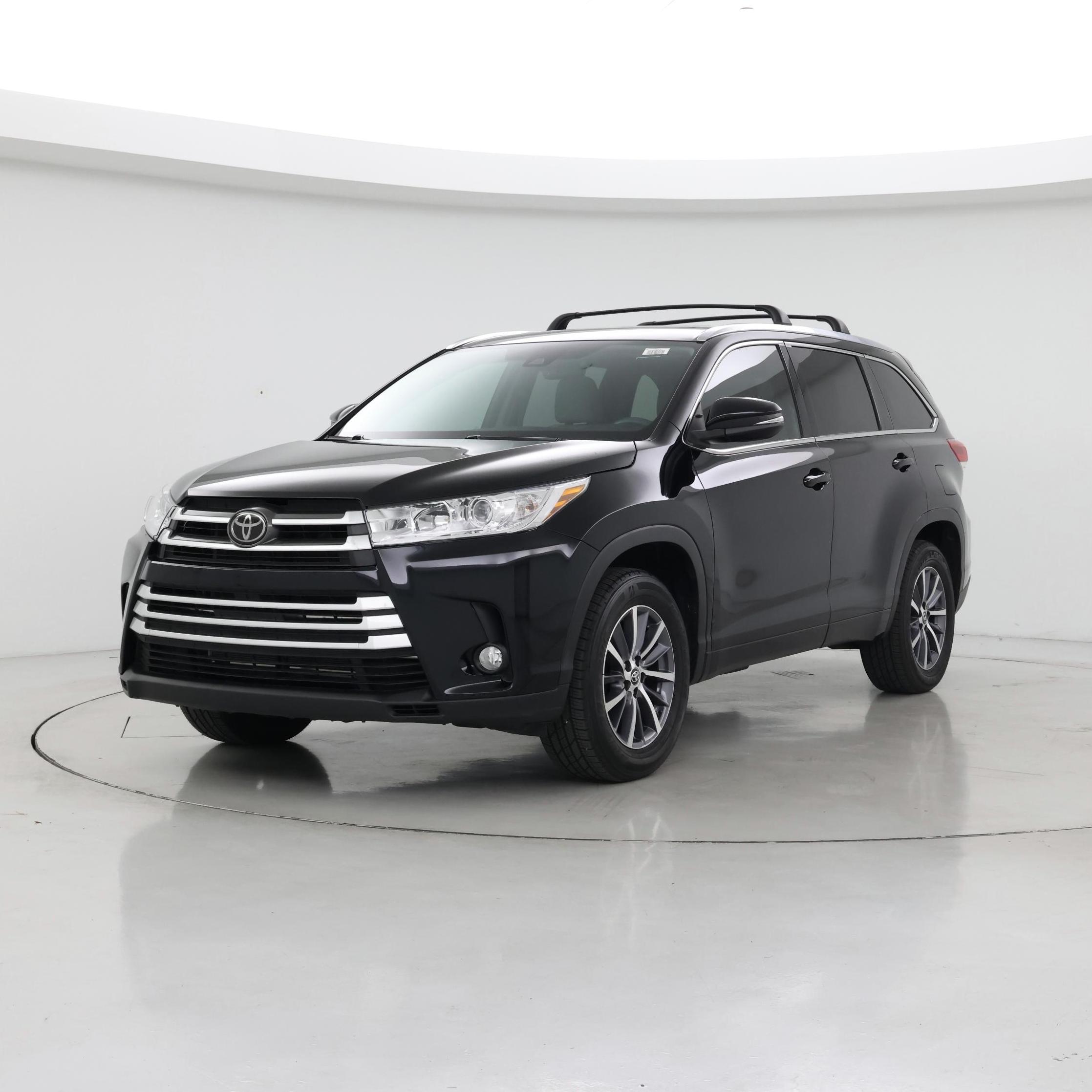 Thumbnail: 2018 Toyota Highlander - 4
