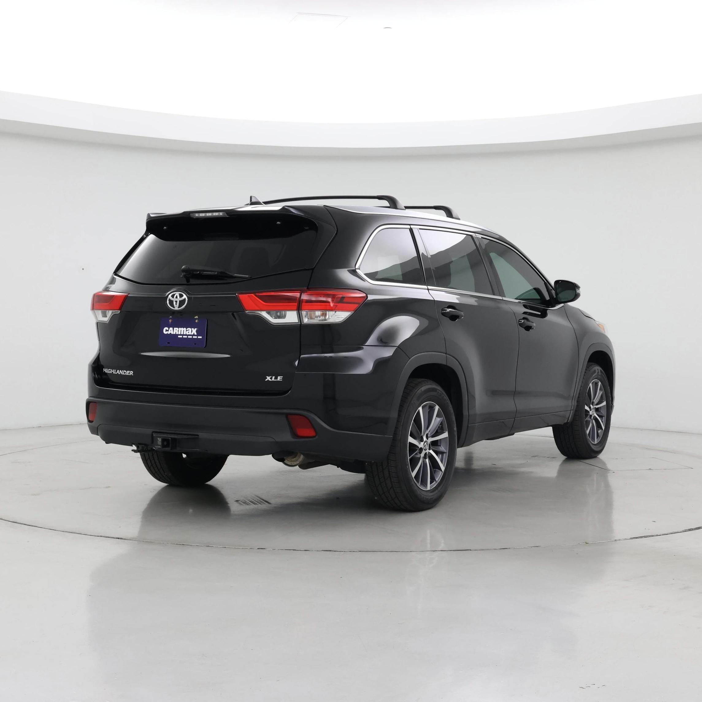 Thumbnail: 2018 Toyota Highlander - 8