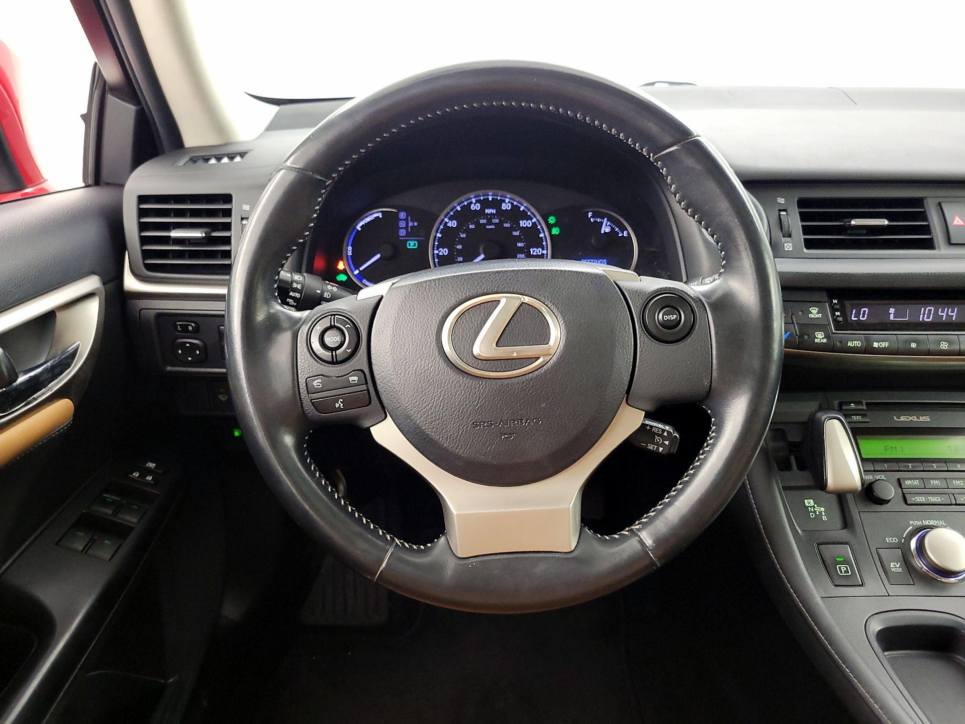 Thumbnail: 2014 Lexus CT - 10