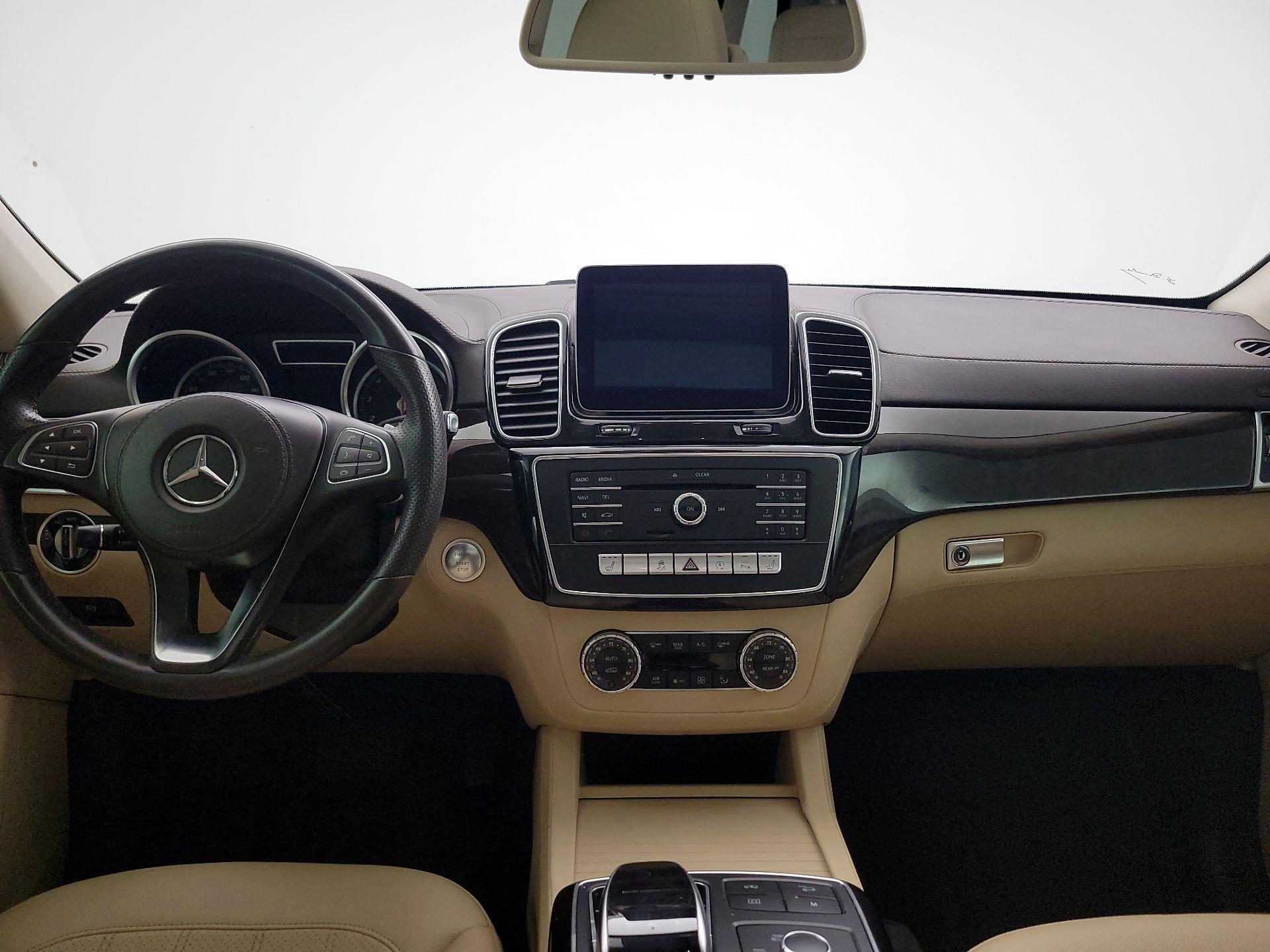 Thumbnail: 2017 Mercedes-Benz GLS - 9